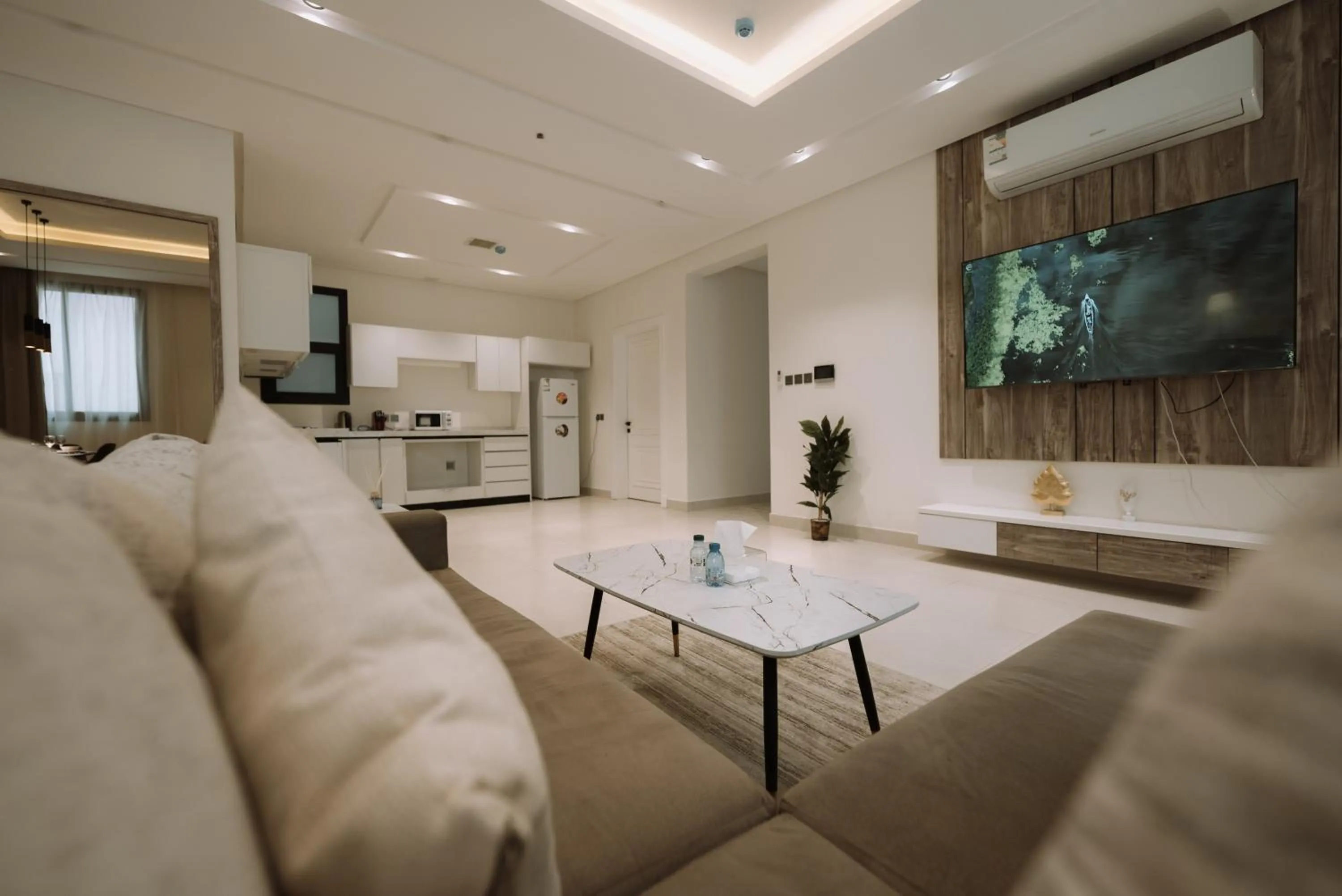 TV and multimedia in Riyadh Luxury Hotel