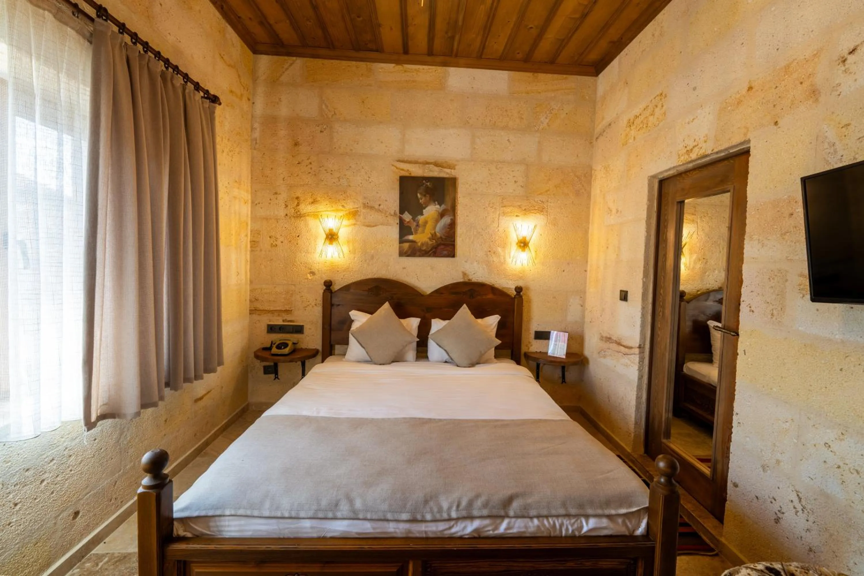 Bed in Library Cave House