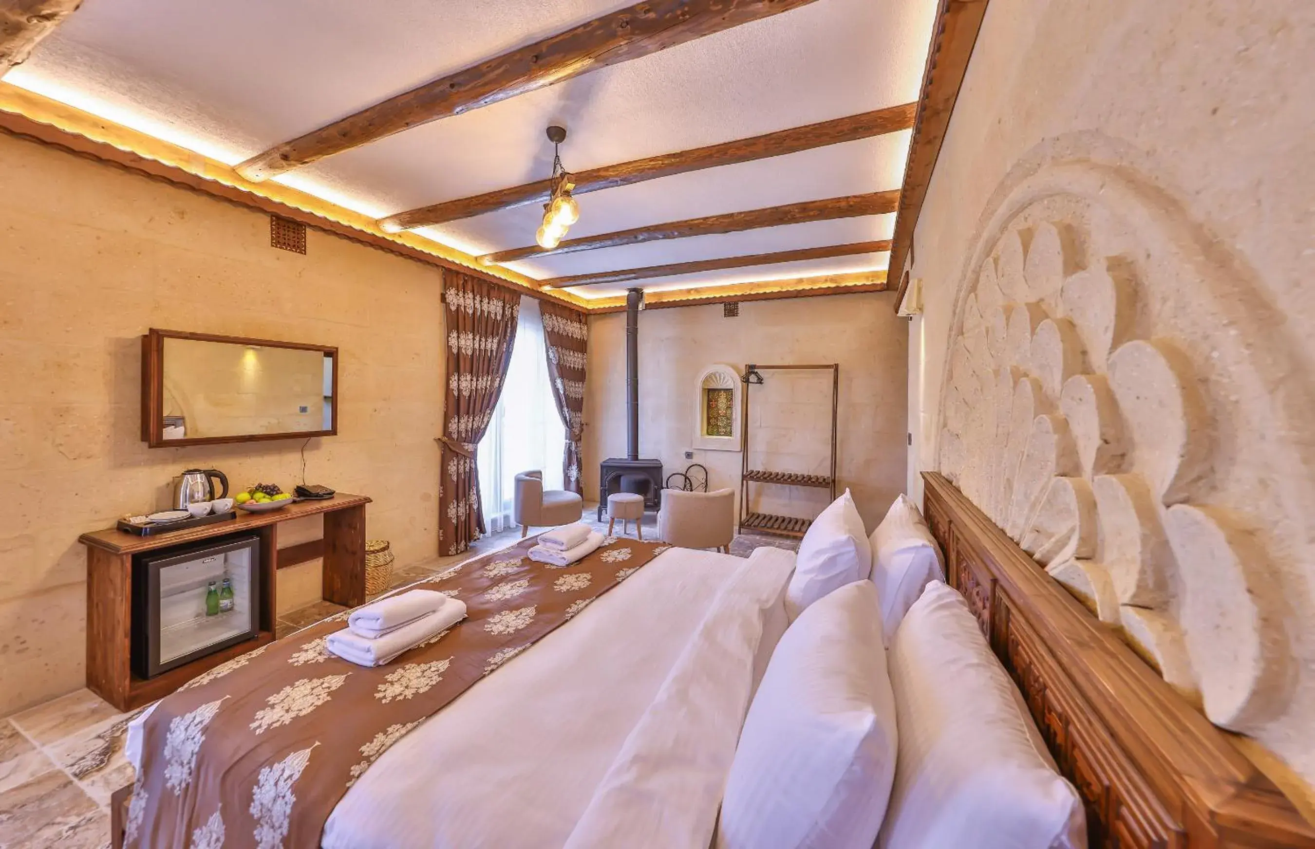 Deluxe Double Room in Noble Crown Stone House Cappadocia Deluxe Double Room in Noble Crown Stone House Cappadocia