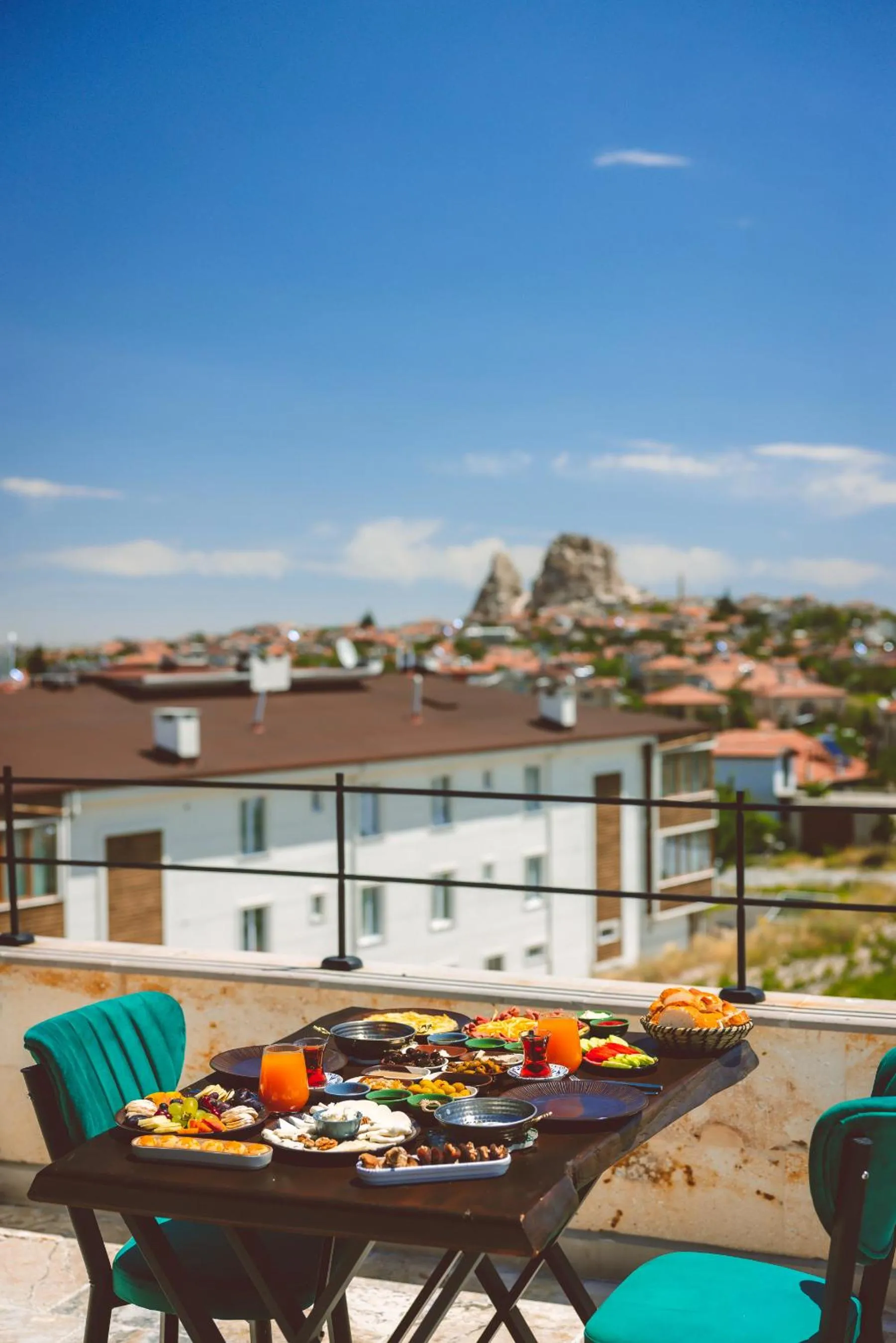 Breakfast in Noble Crown Stone House Cappadocia