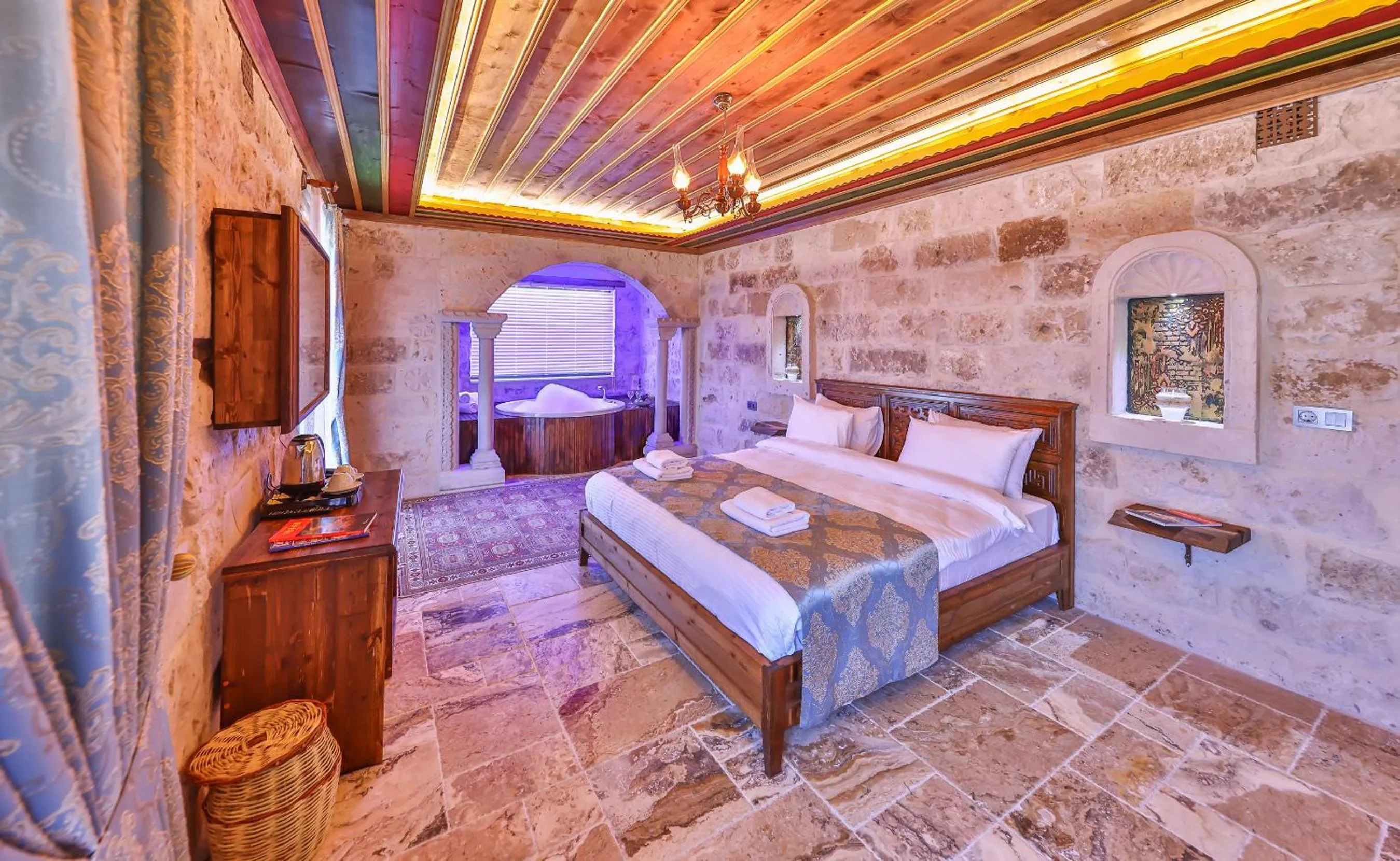 Bed in Noble Crown Stone House Cappadocia