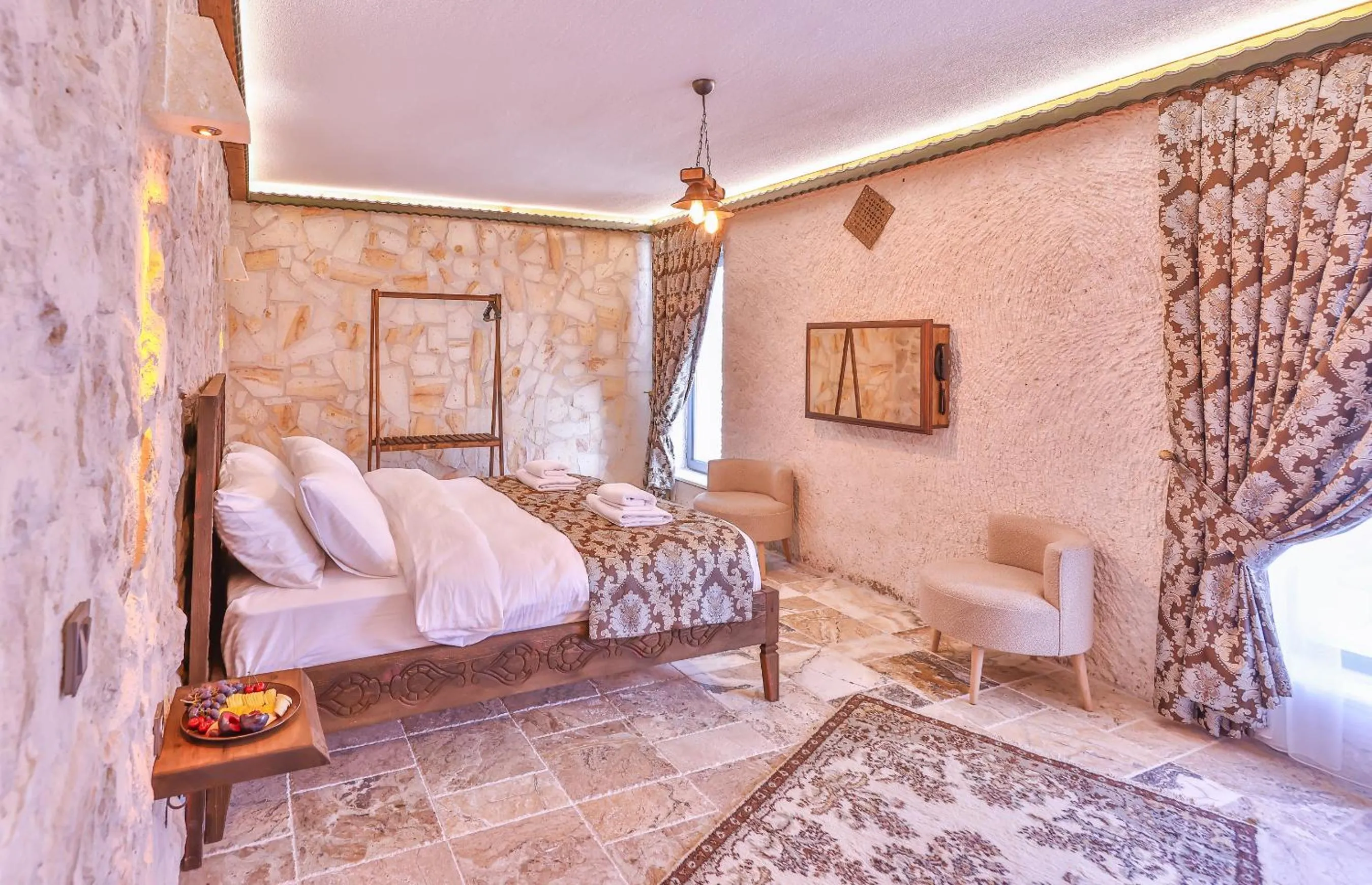 Bed in Noble Crown Stone House Cappadocia