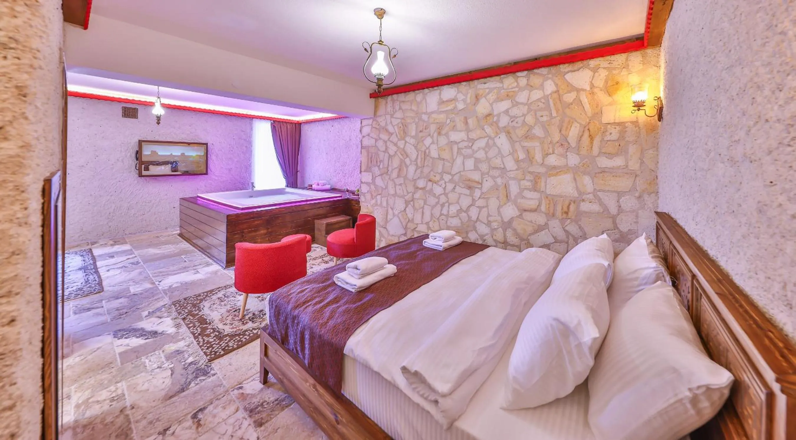 Bed in Noble Crown Stone House Cappadocia