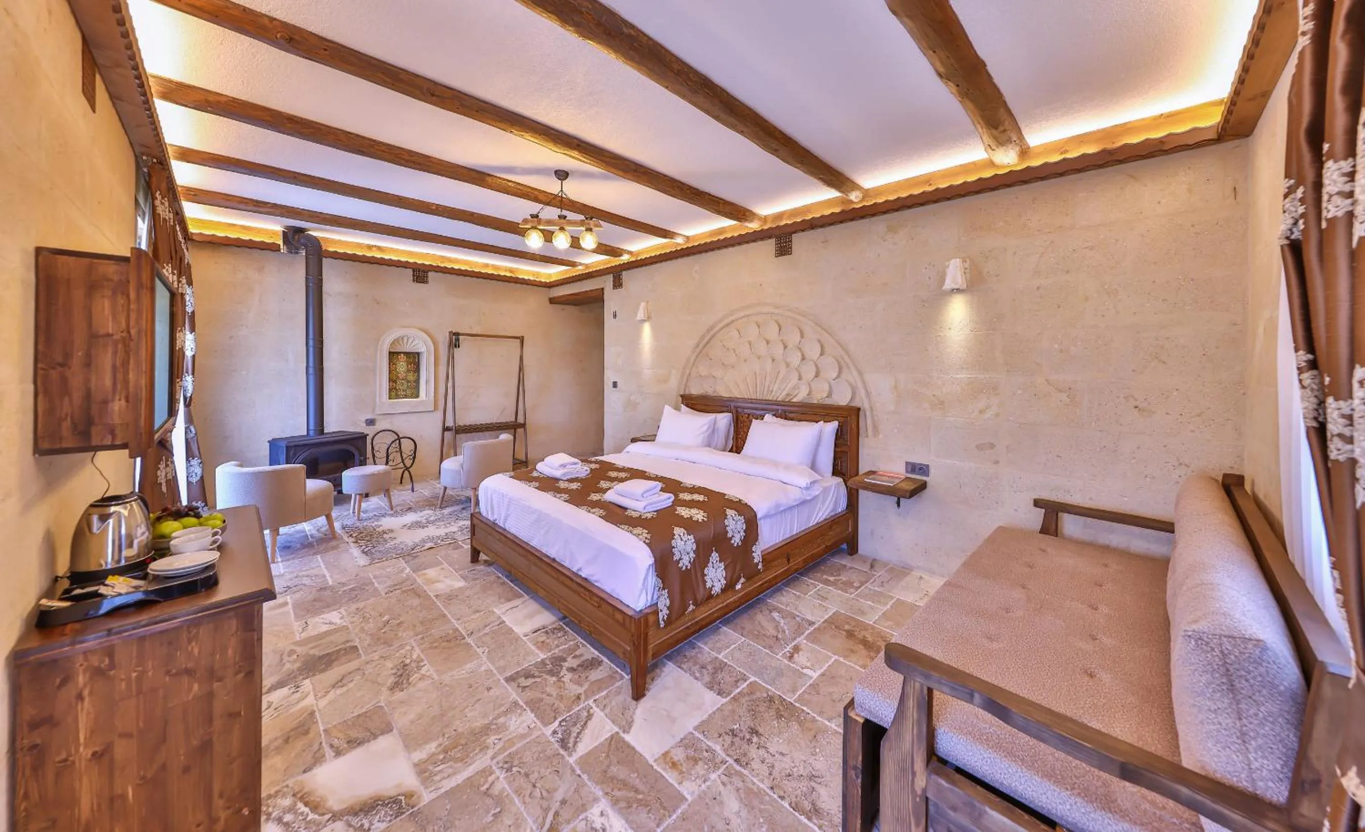Bed in Noble Crown Stone House Cappadocia
