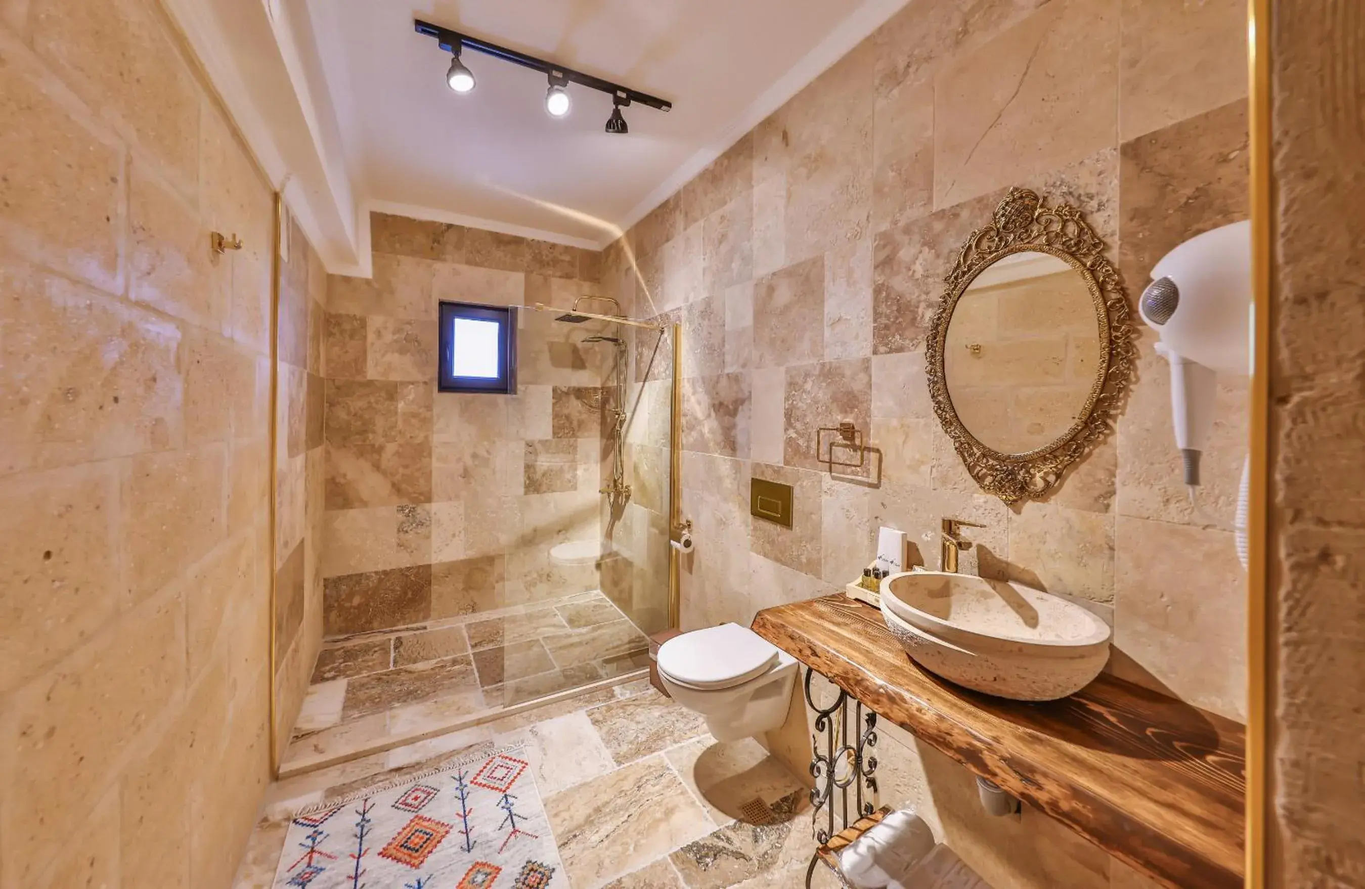 Double Room with Spa Bath in Noble Crown Stone House Cappadocia Double Room with Spa Bath in Noble Crown Stone House Cappadocia