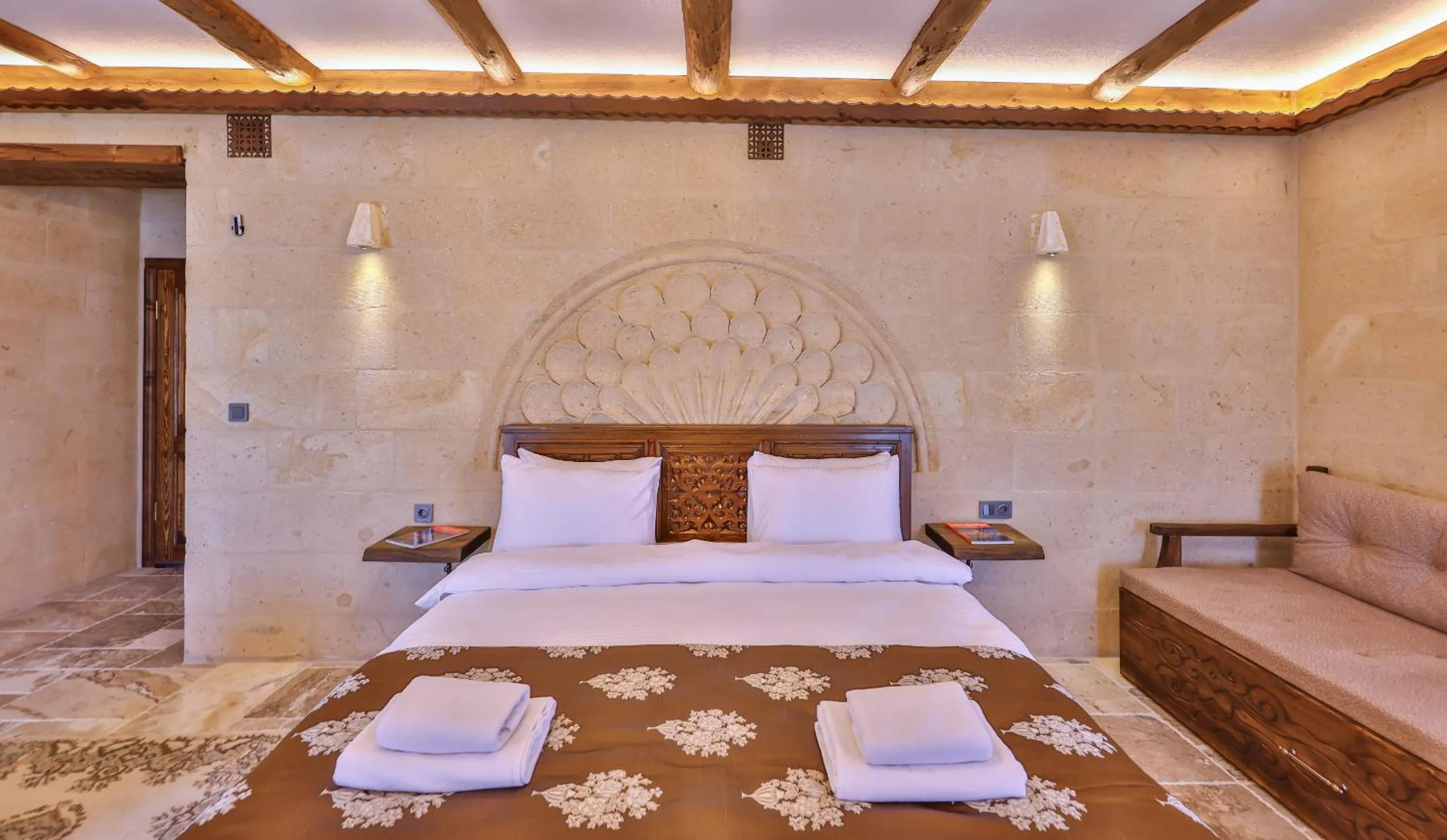 Bed in Noble Crown Stone House Cappadocia