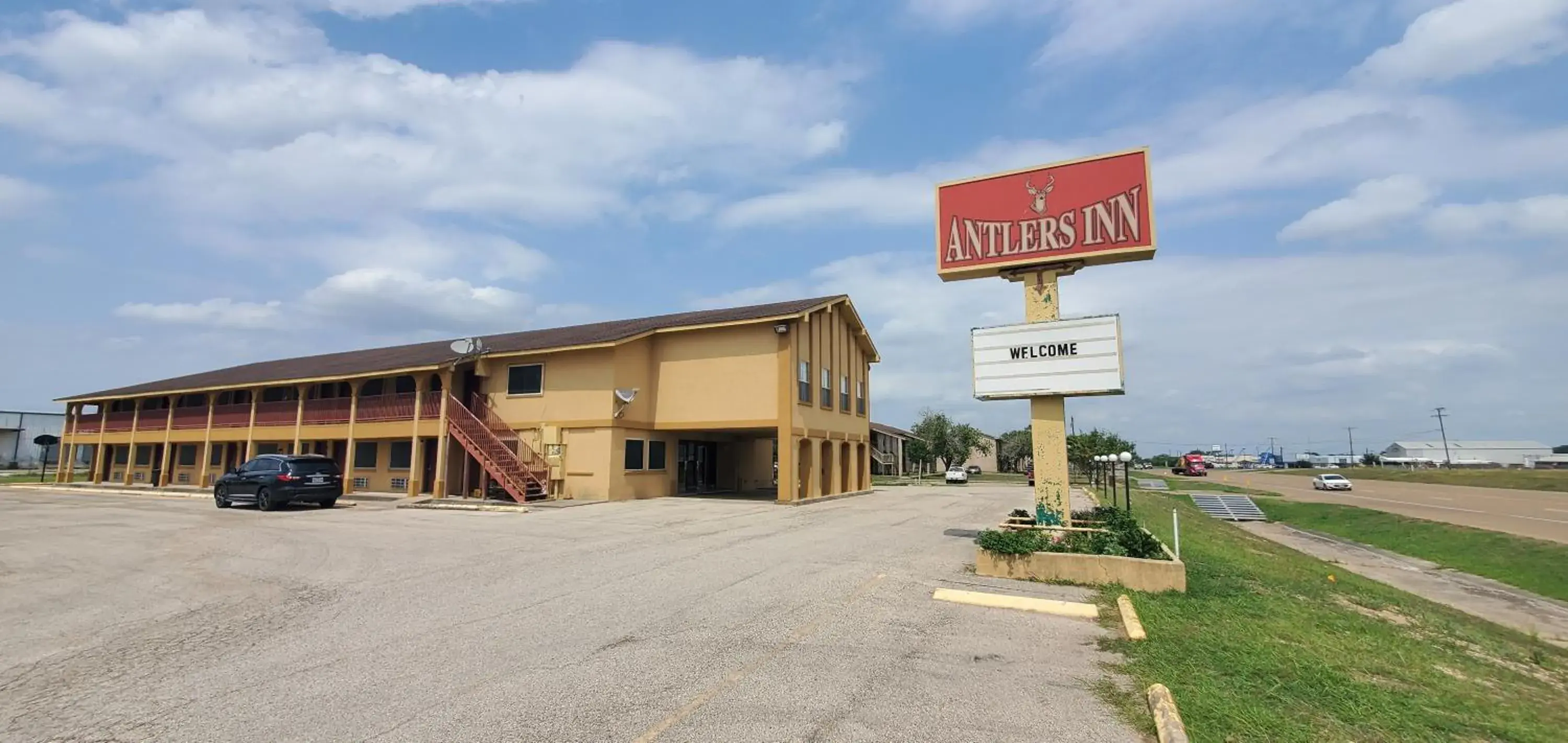 Antlers Inn Antlers Inn