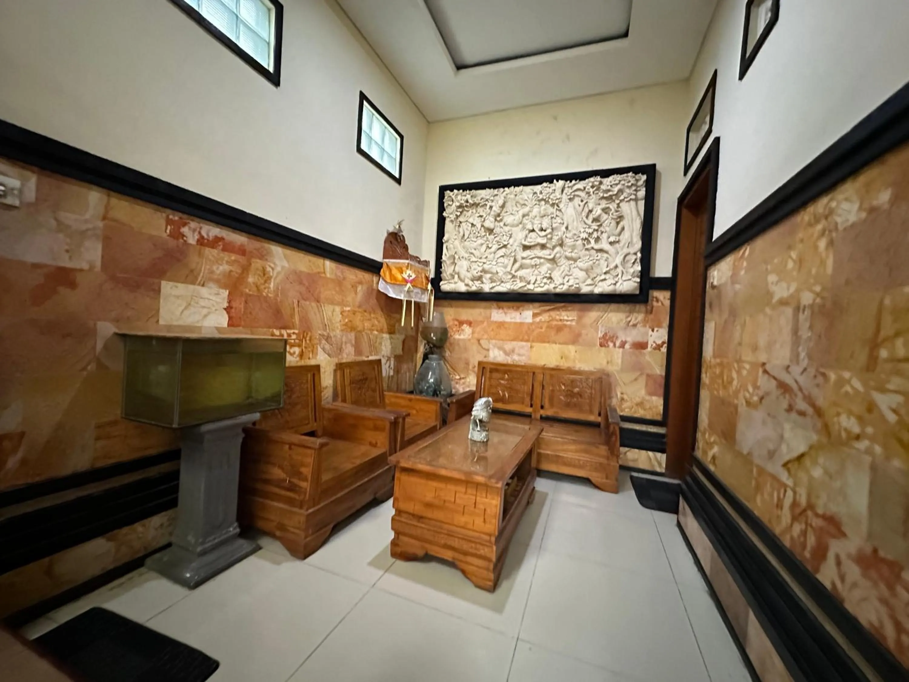 Kubu Alvian Guest House