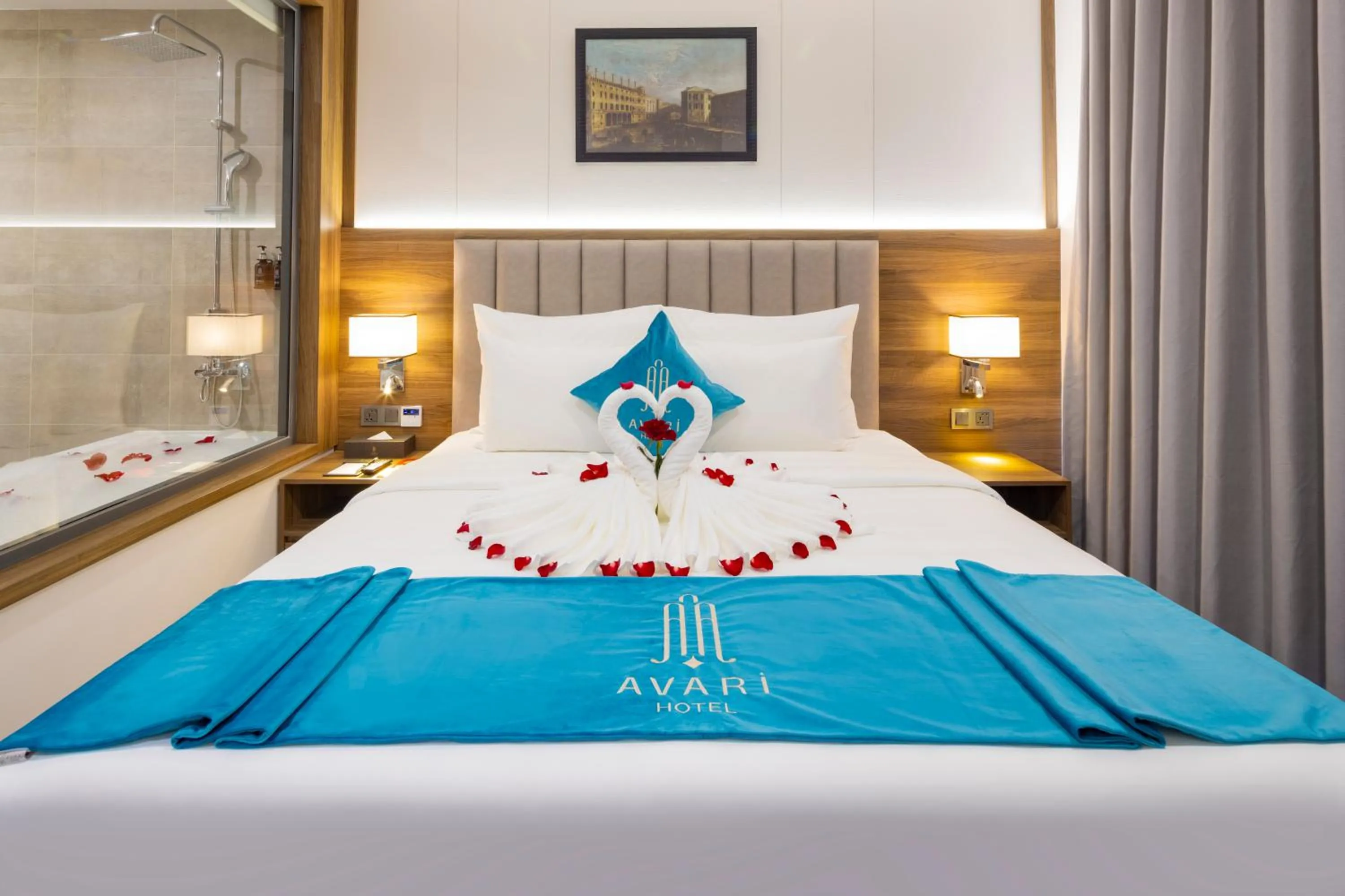 Bed in Avari Hotel