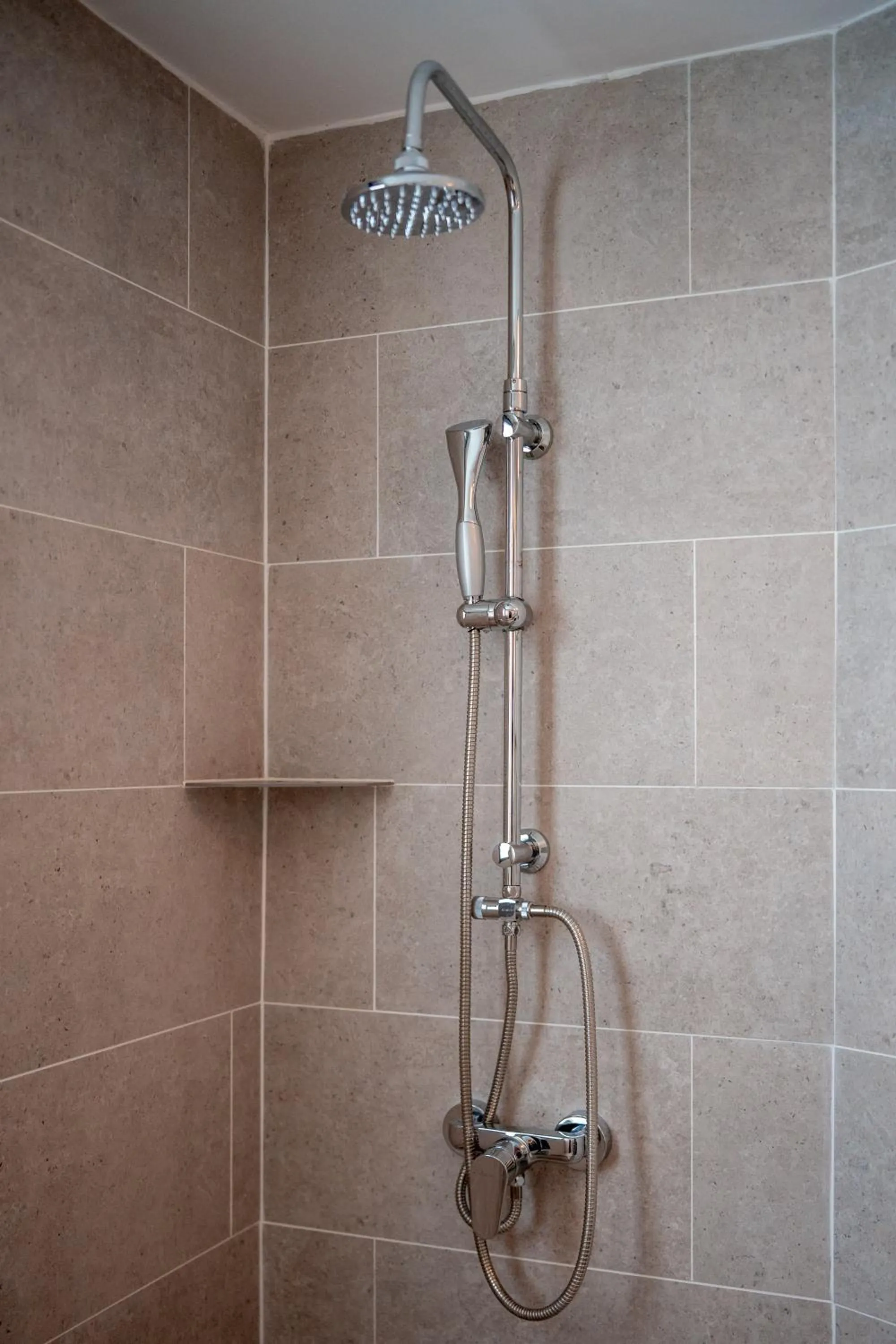 Shower in Maitai Express Tahiti