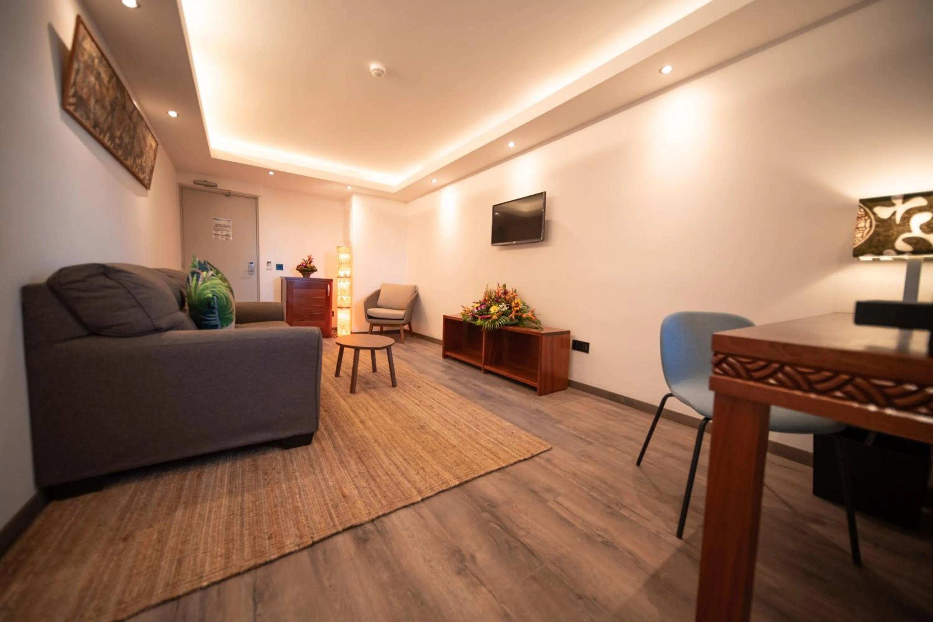 TV and multimedia in Maitai Express Tahiti