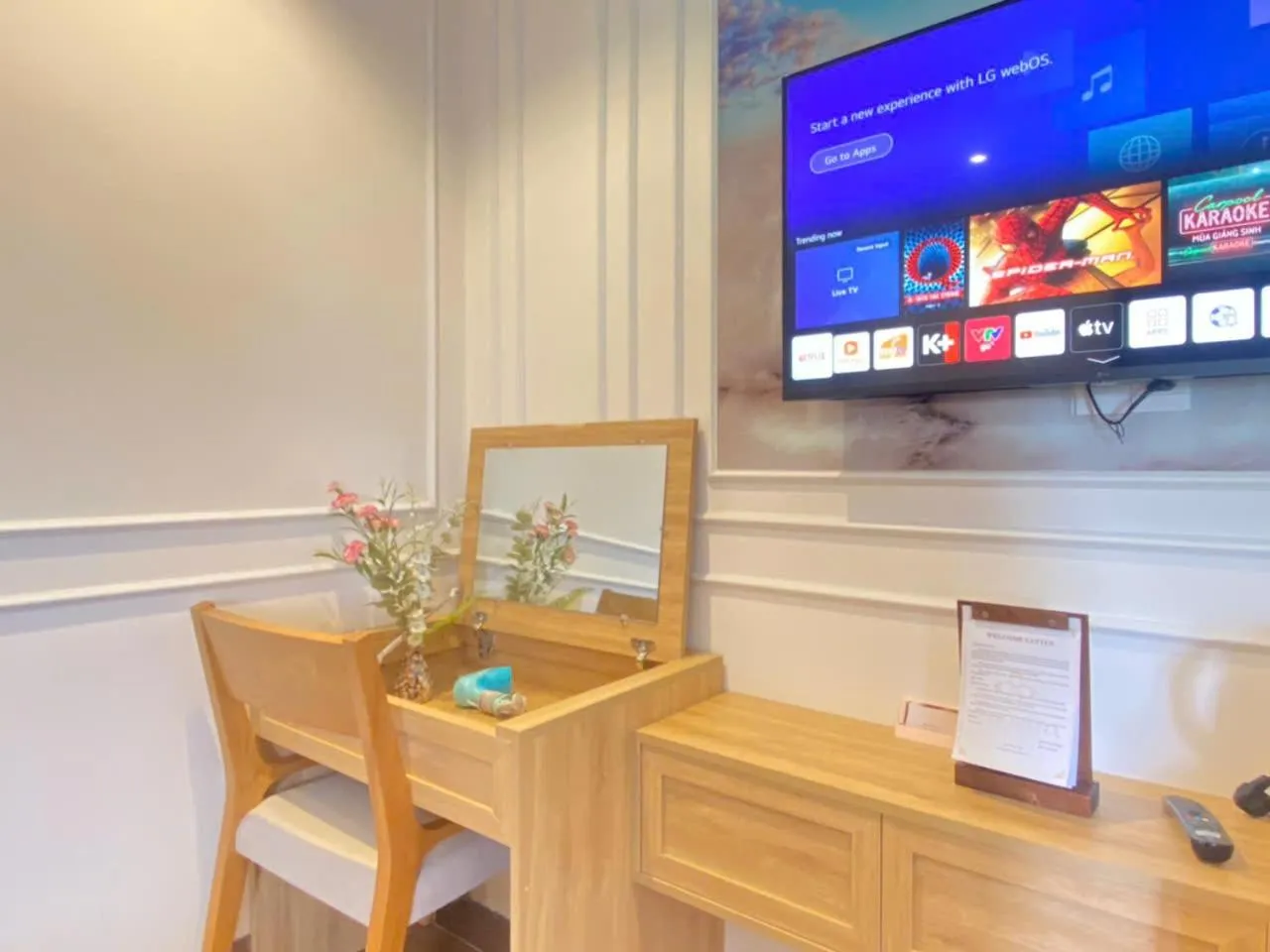 Seating area in MiAn Hotel Danang - Infinity Pool