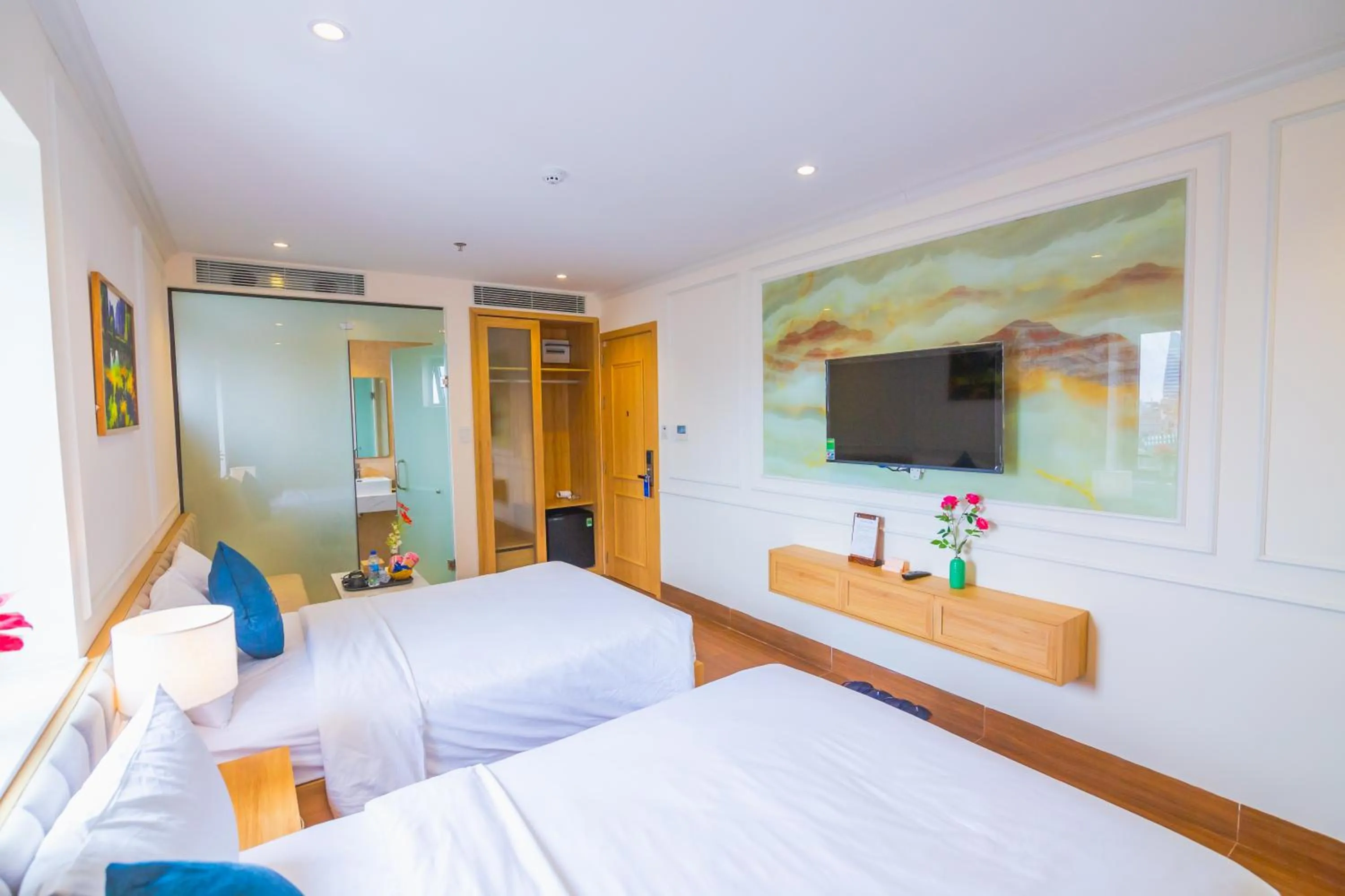 Bed in MiAn Hotel Danang - Infinity Pool