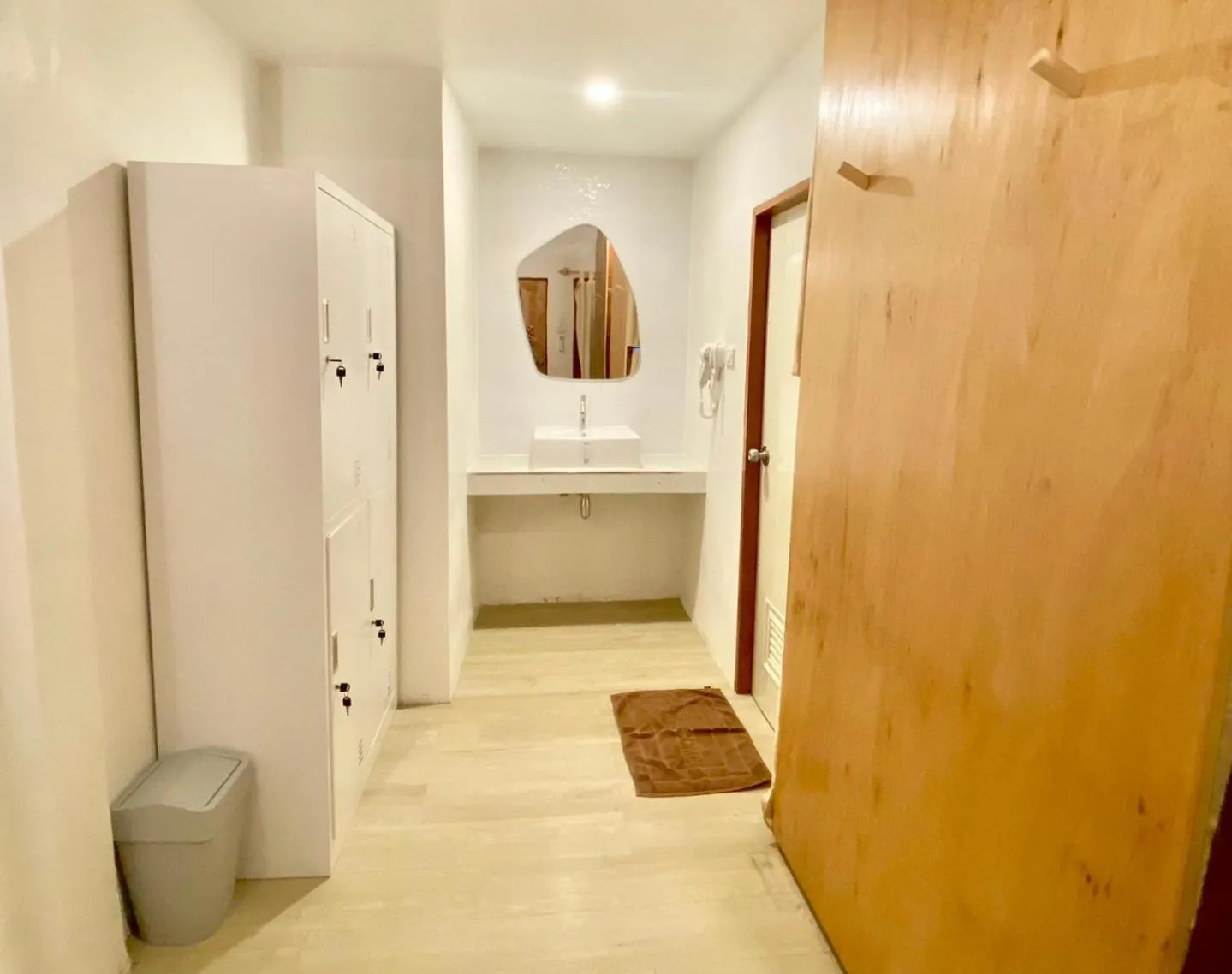 Photo of the whole room in Ubox samui hostel & Bungalow - Chaweng beach