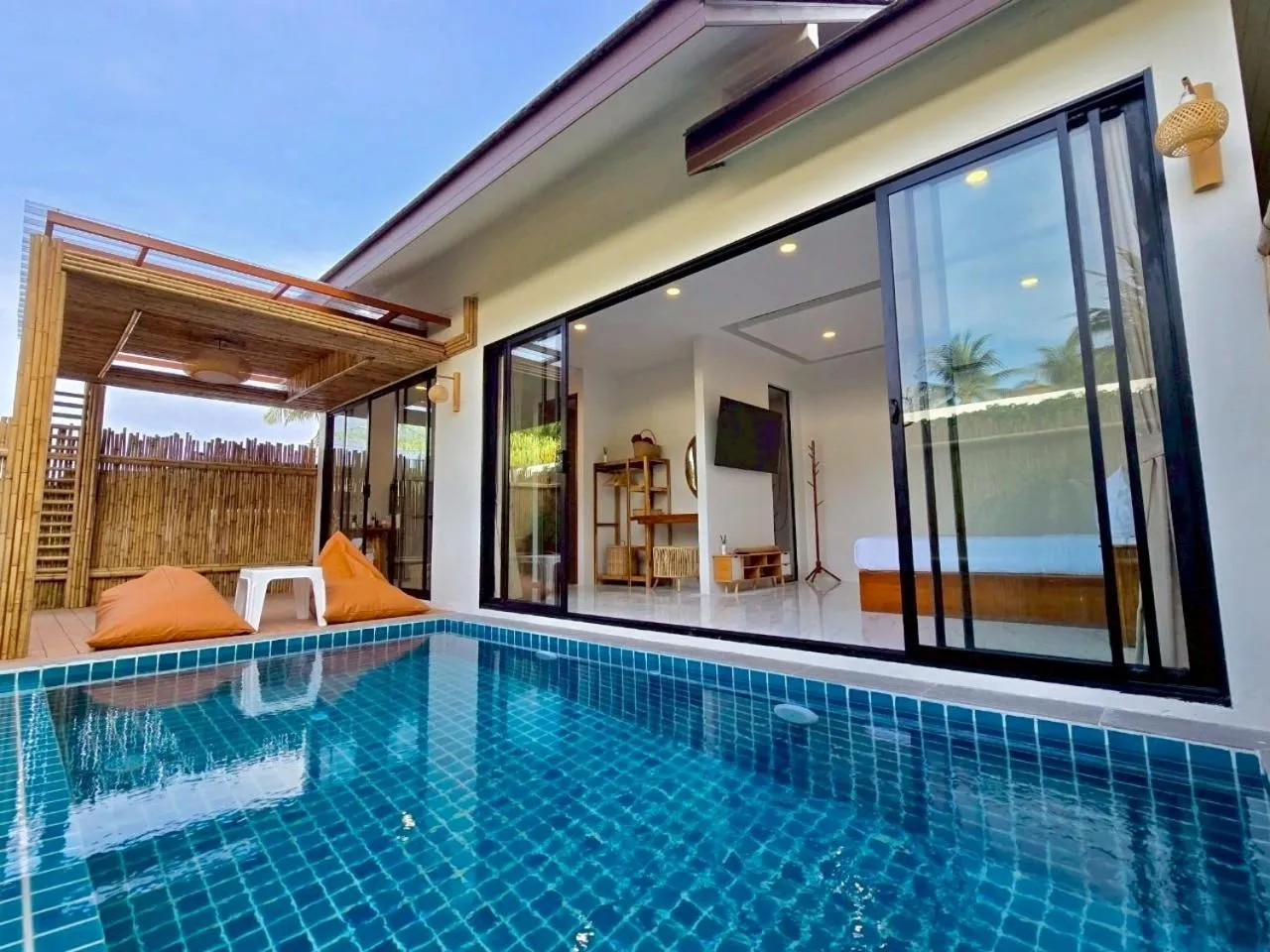 Property building in Ubox samui hostel & Bungalow - Chaweng beach