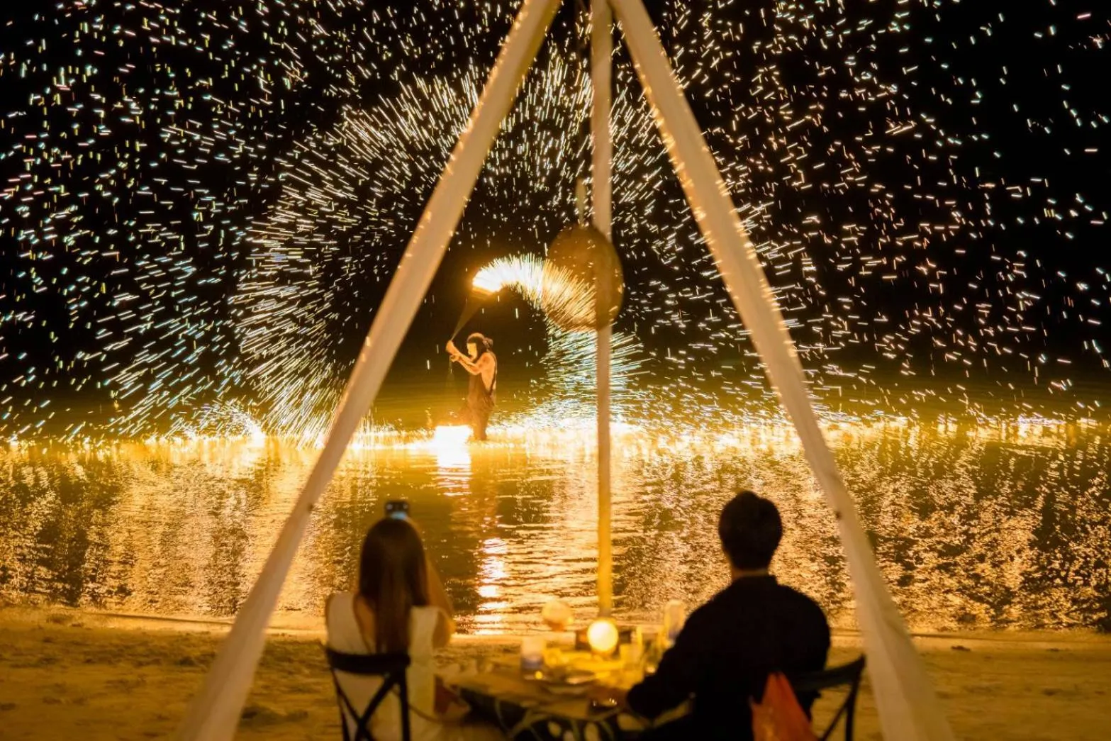 Night in Ubox samui hostel & Bungalow - Chaweng beach