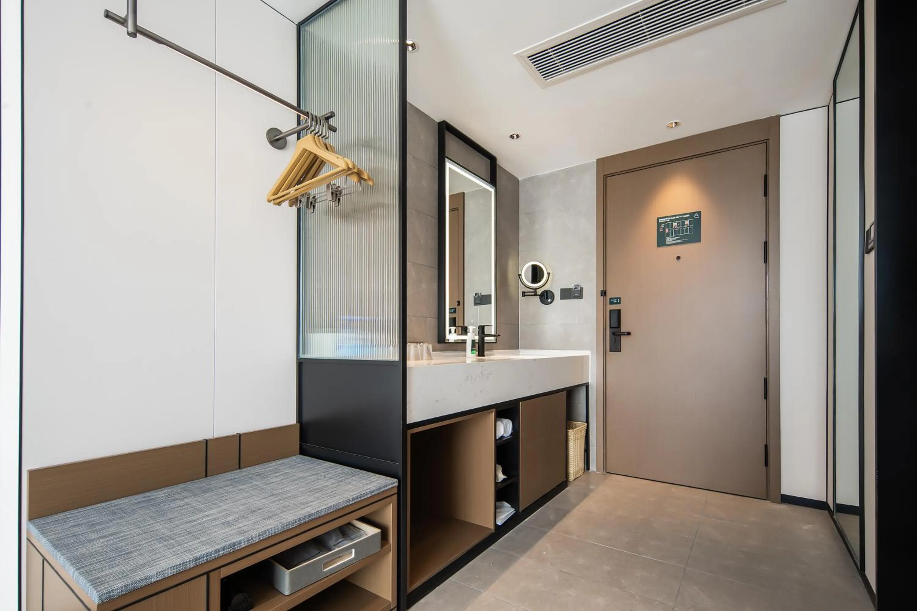Atour Hotel Xichang Municipal Affairs Center
