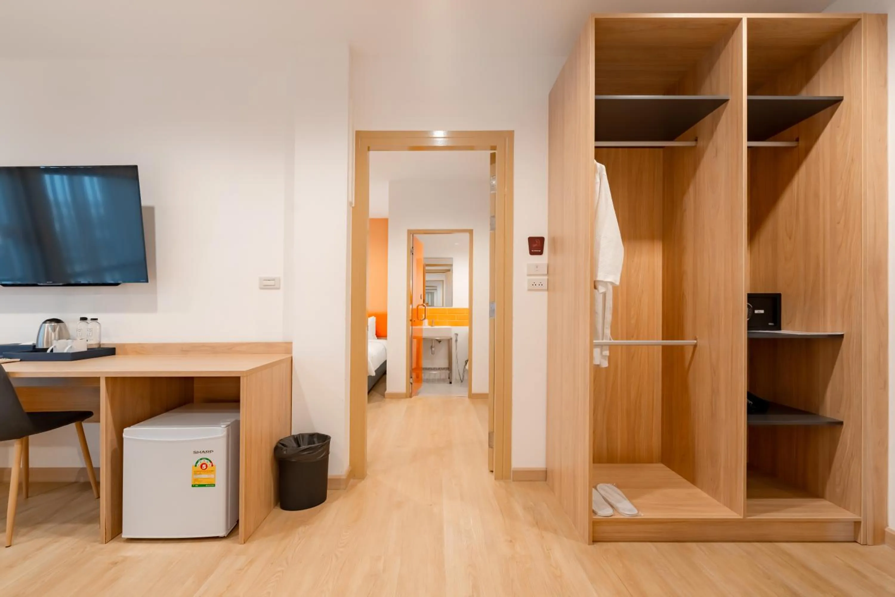 Family in Moji Don Mueang Airport Hotel - Bangkok