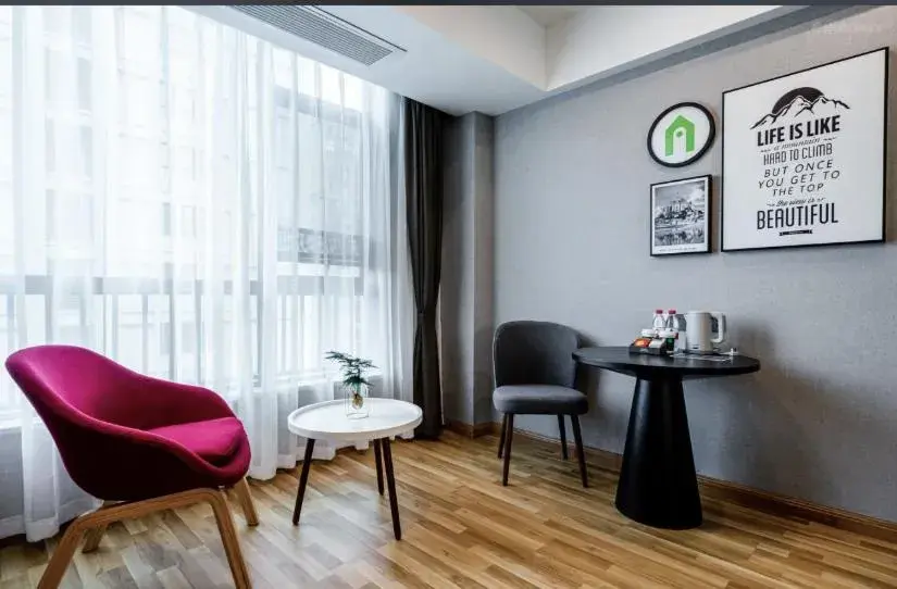 Campanile Chengdu Exhibition Center Qilong Subway Station Campanile Chengdu Exhibition Center Qilong Subway Station