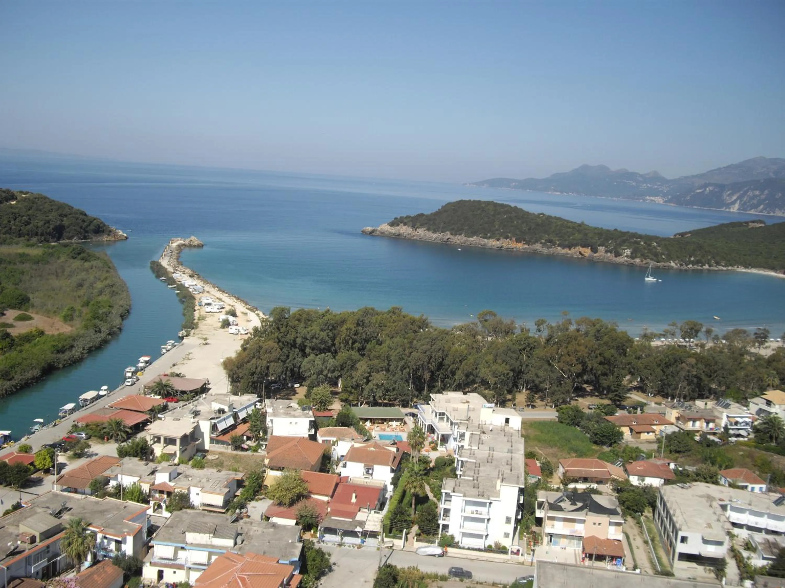 Zeus Paradise Hotel Ammoudia