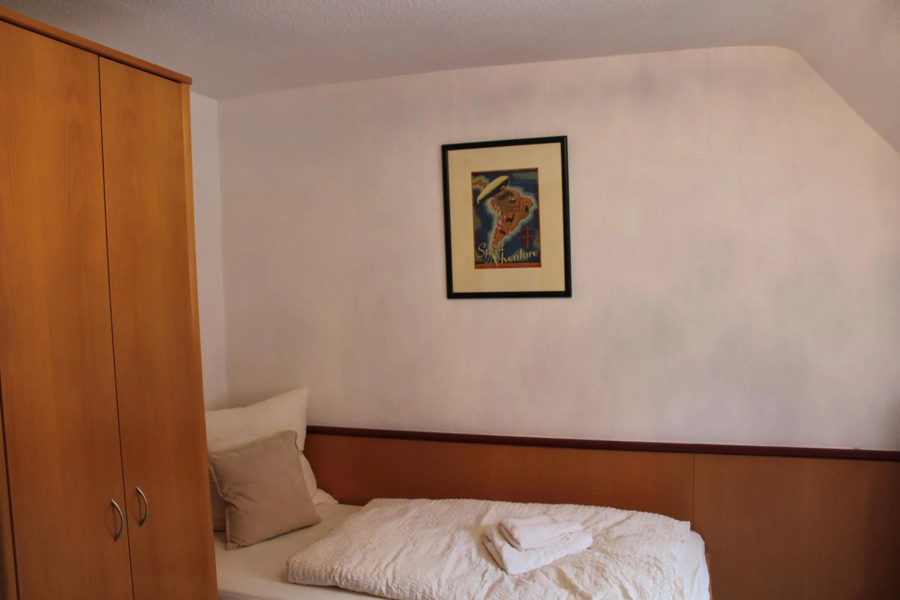 Bed in Burghotel - Das Original