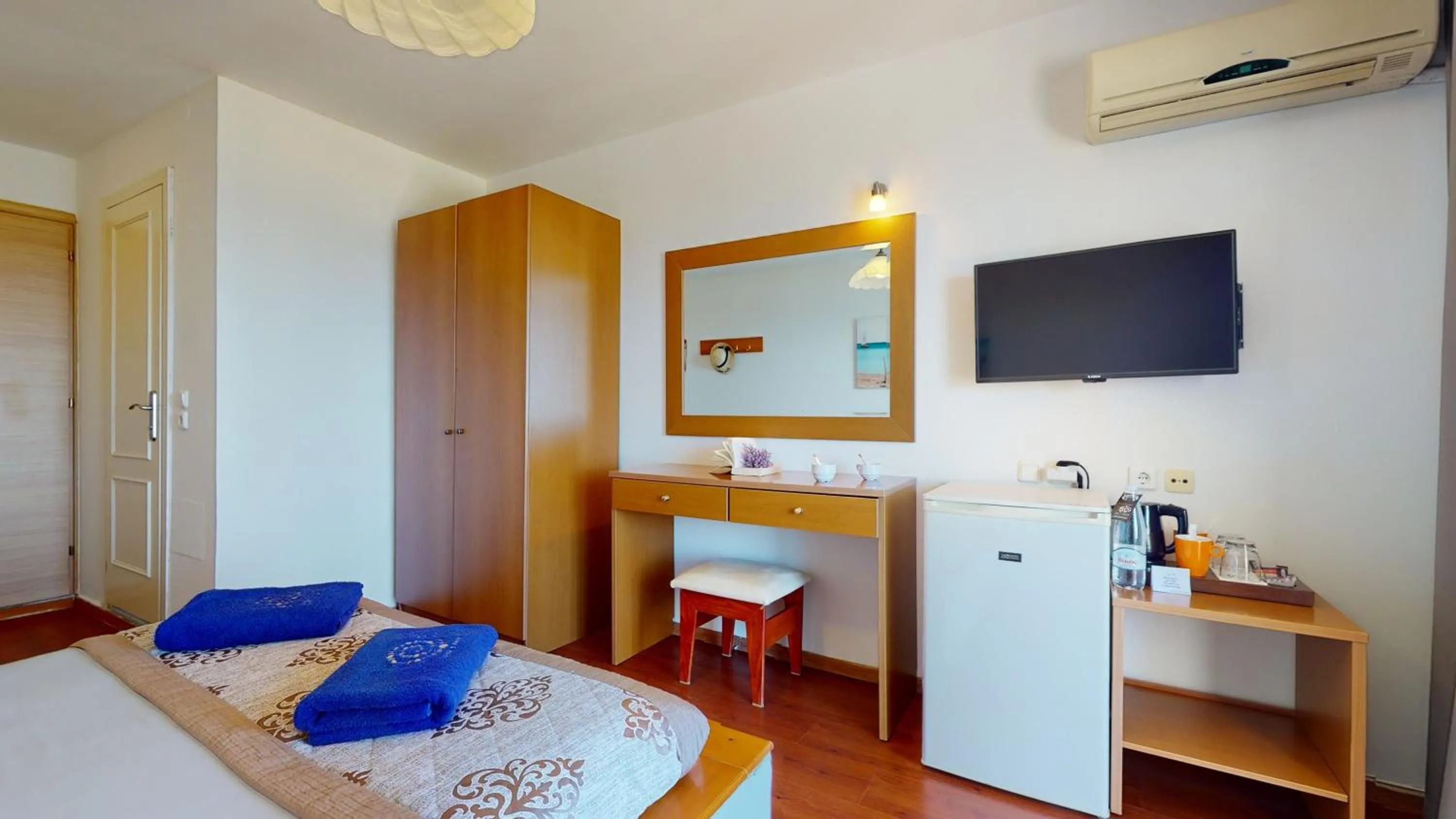 Bedroom, Bed in Acrotel Elea Beach