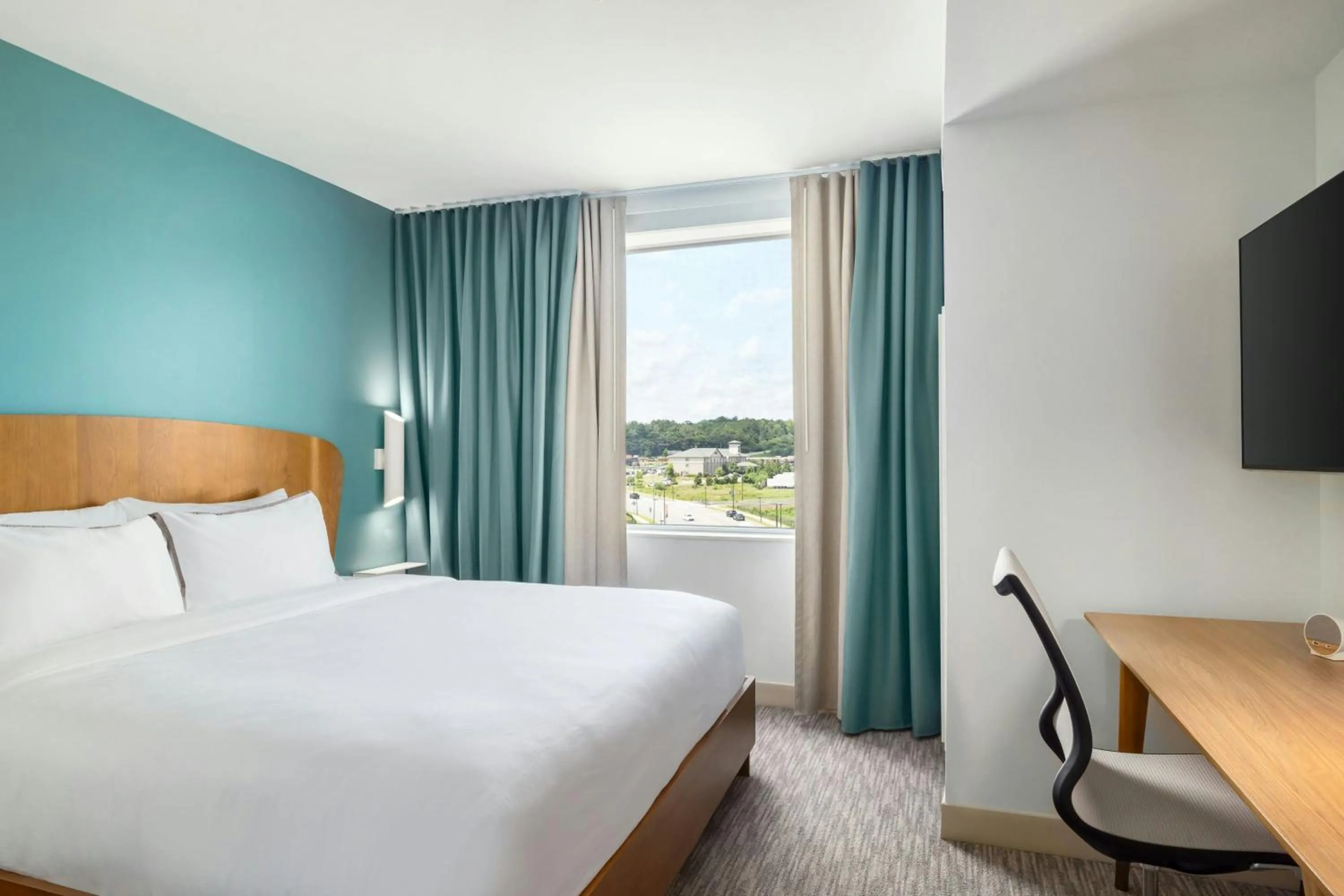 Photo of the whole room, Bed in Element Cartersville