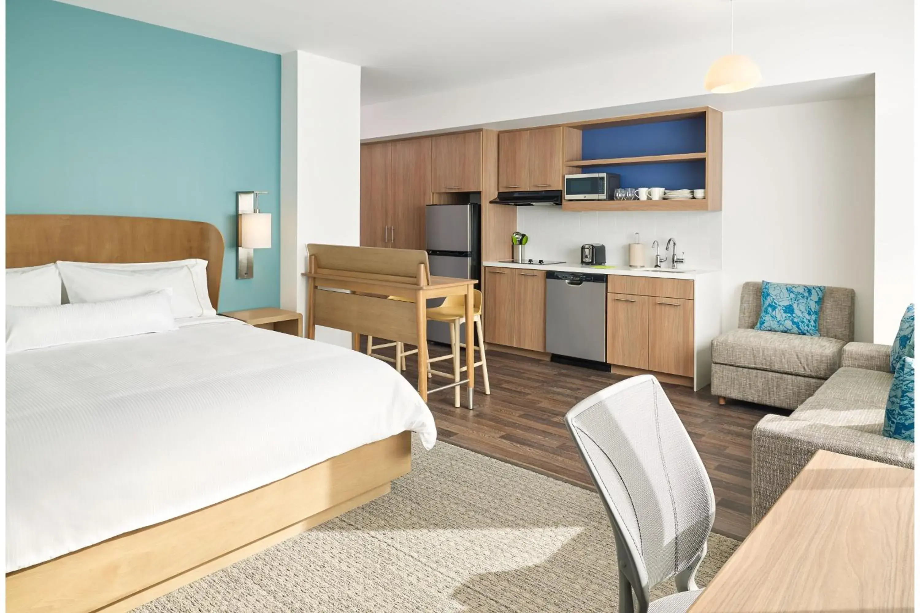 Standard King Room with Mountain View in Element Cartersville Standard King Room with Mountain View in Element Cartersville