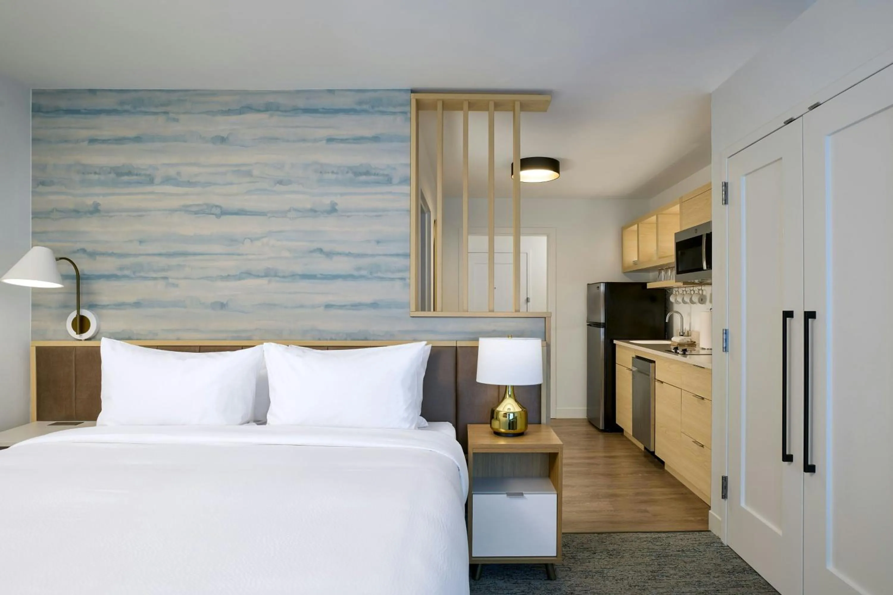 Photo of the whole room, Bed in TownePlace Suites by Marriott East Hartford