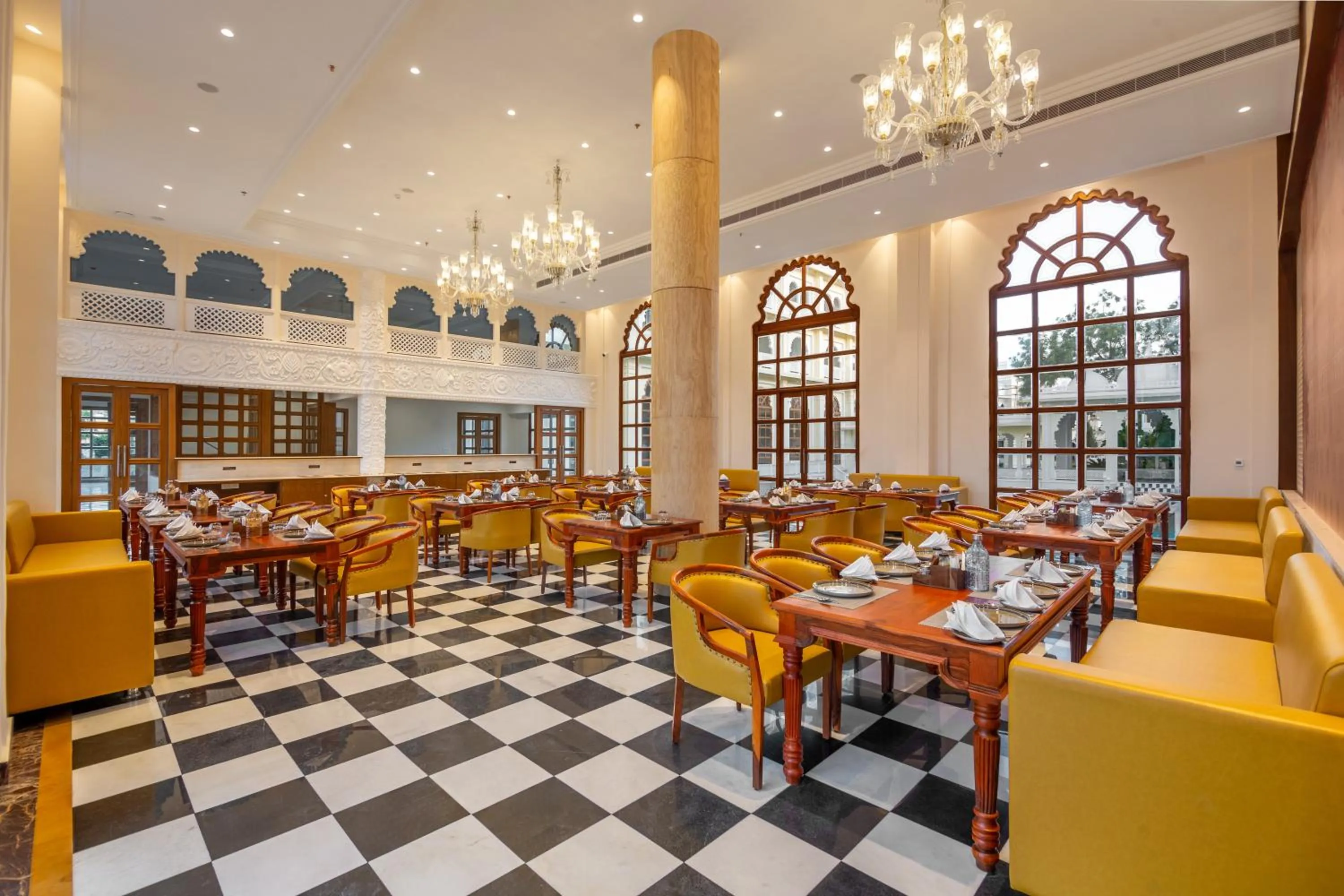 Restaurant/places to eat in Sterling Aravalli Udaipur