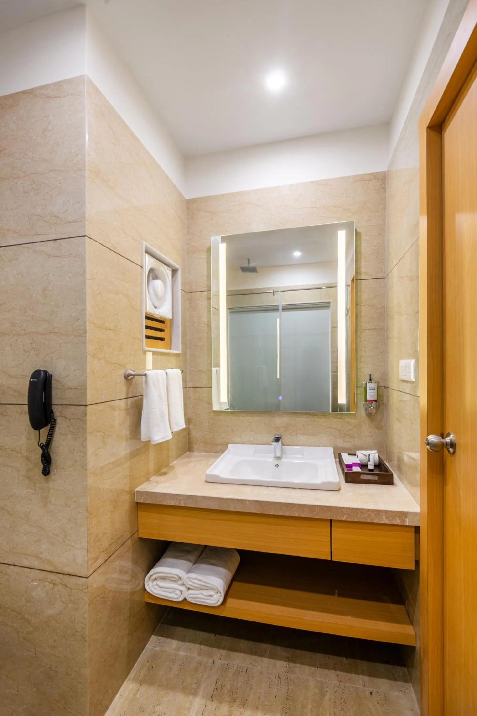 Bathroom in Sterling Aravalli Udaipur