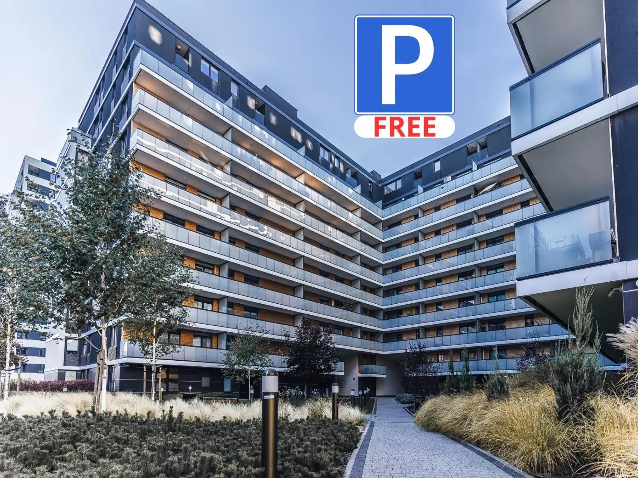 Pure Rental Premium Apartments - Free Parking & AC Pure Rental Premium Apartments - Free Parking & AC