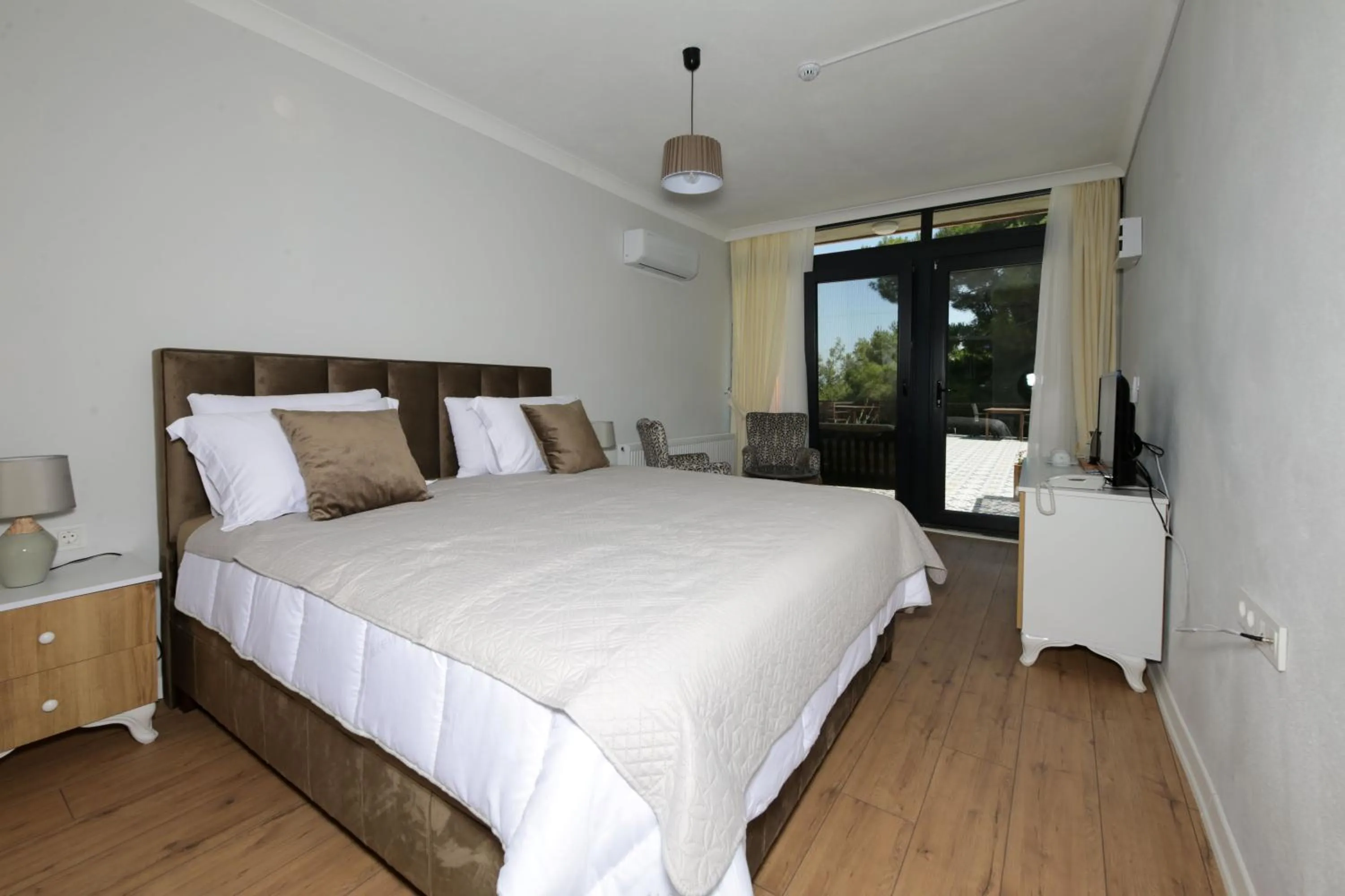 Bedroom, Bed in Dusler Vadisi Kazdaglari