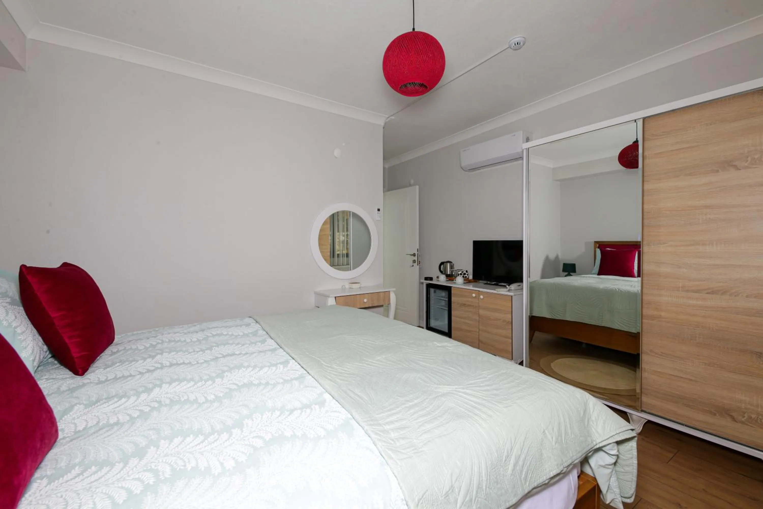 Bedroom, Bed in Dusler Vadisi Kazdaglari