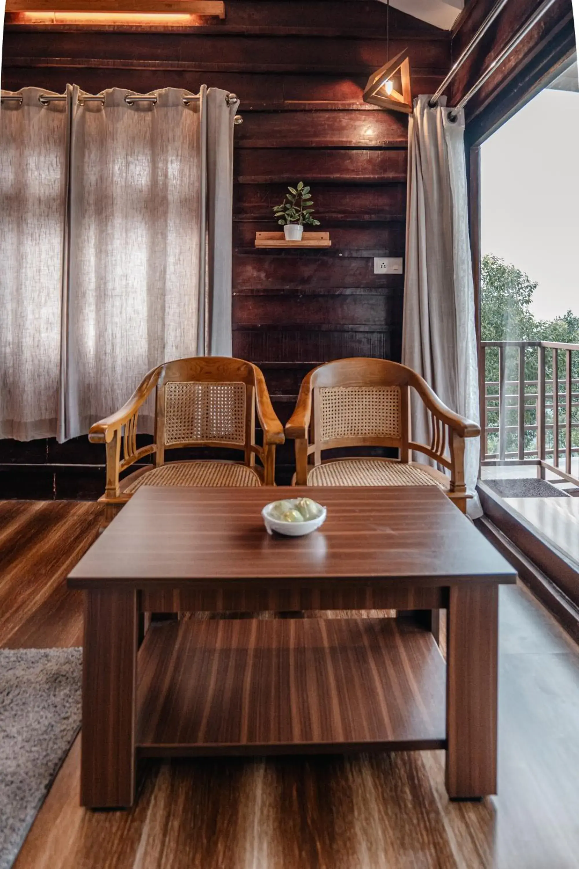 Hilltop Munnar by Fracspace Hilltop Munnar by Fracspace