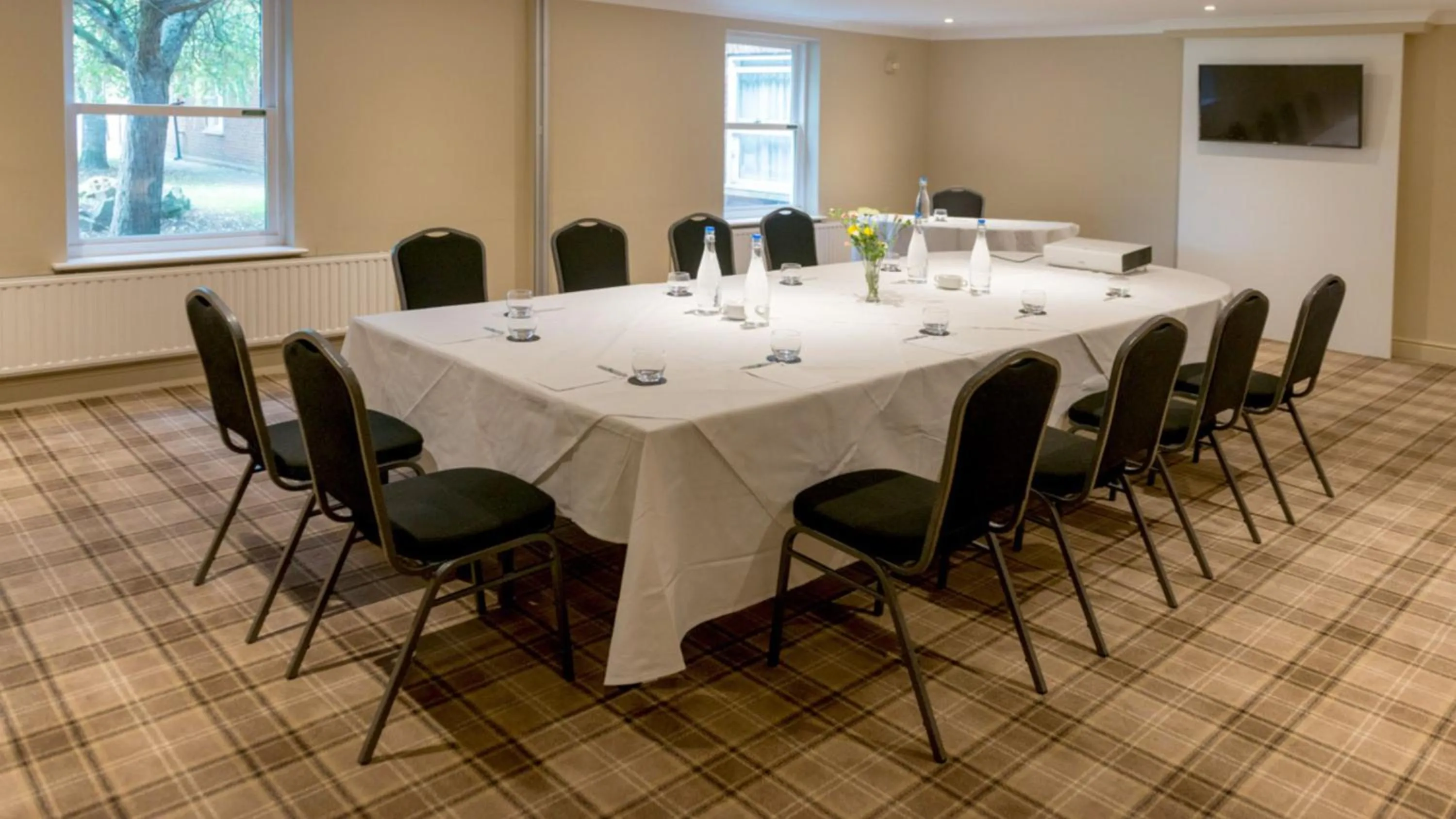 Meeting/conference room in Holiday Inn Milton Keynes East M1 Junc 14 by IHG