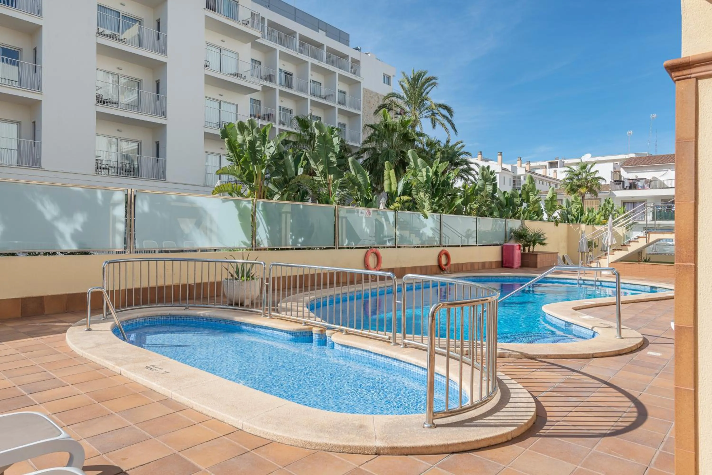 Swimming pool in O7 Nordeste Playa