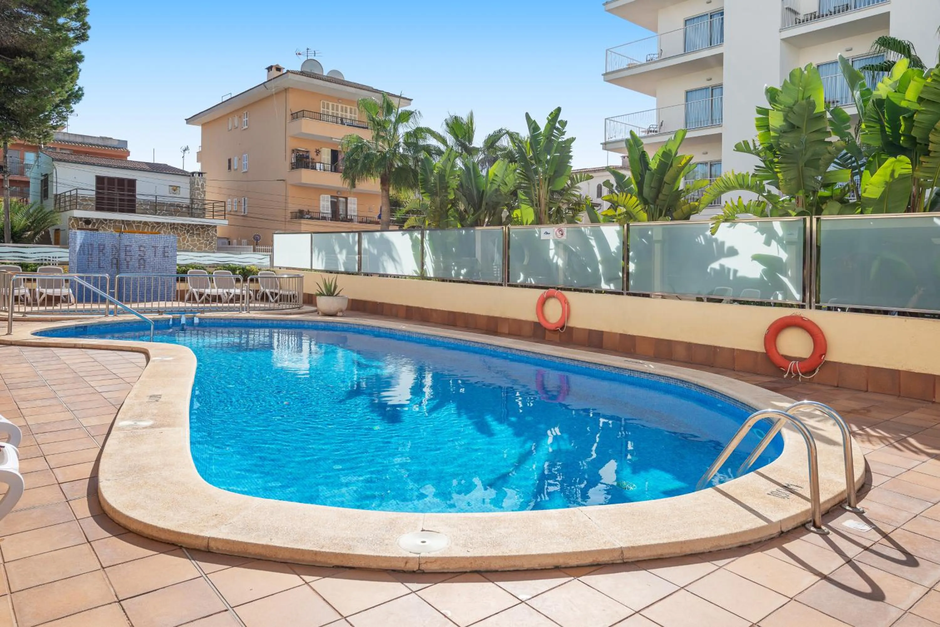 Swimming pool in O7 Nordeste Playa