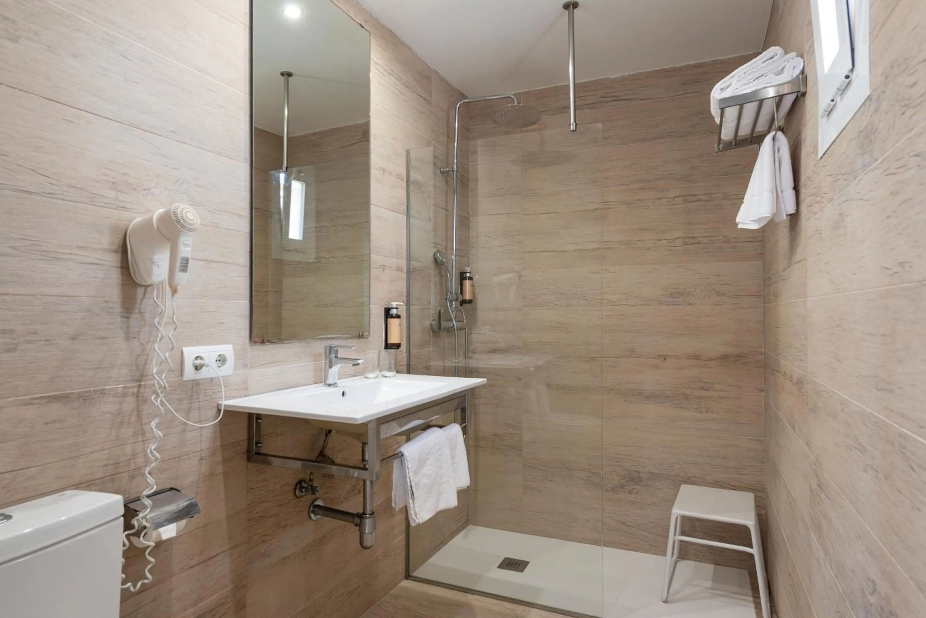 Bathroom in O7 Nordeste Playa