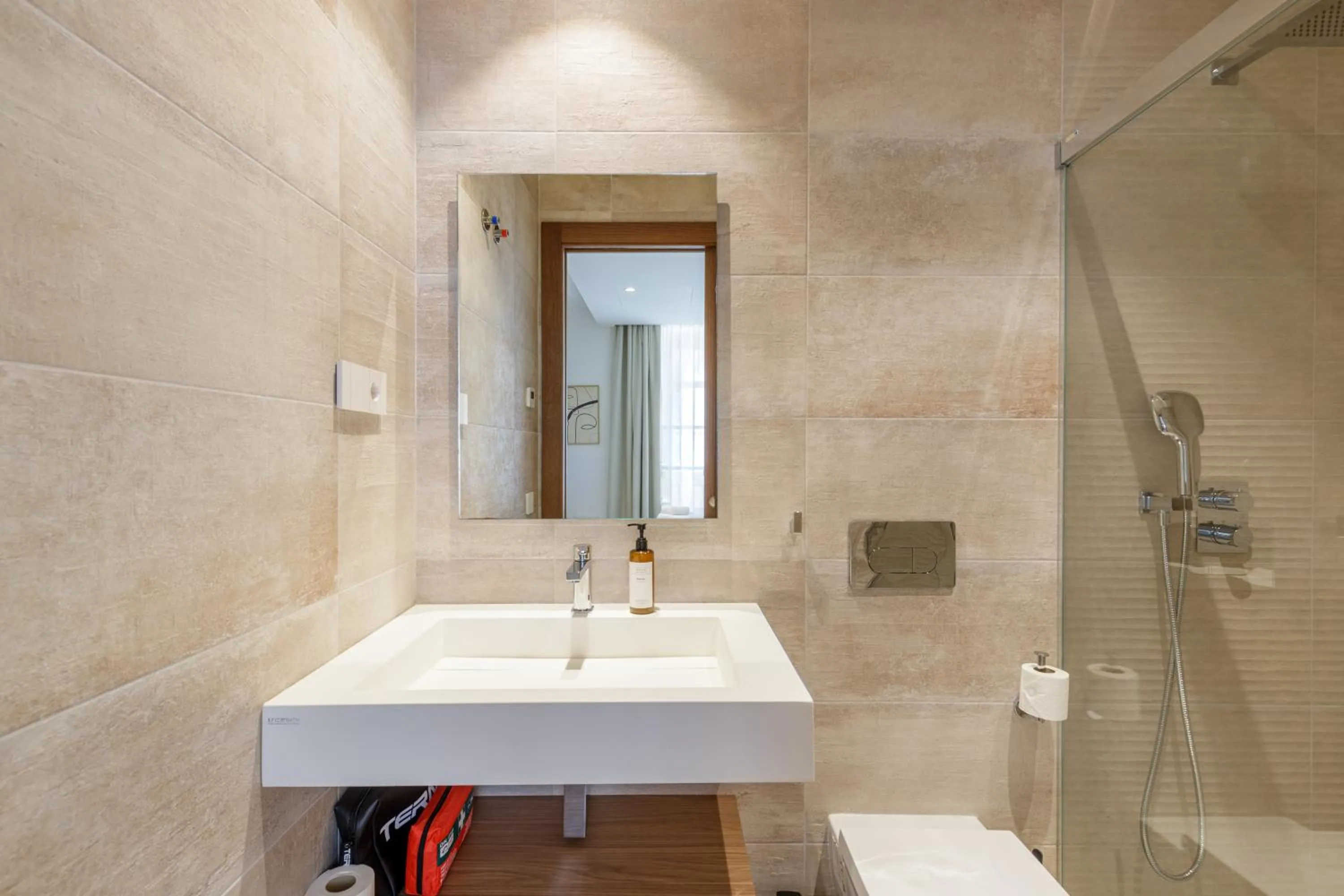 Shower in Plaza del Siglo Suites & Boutique Apartments by Caleta Homes