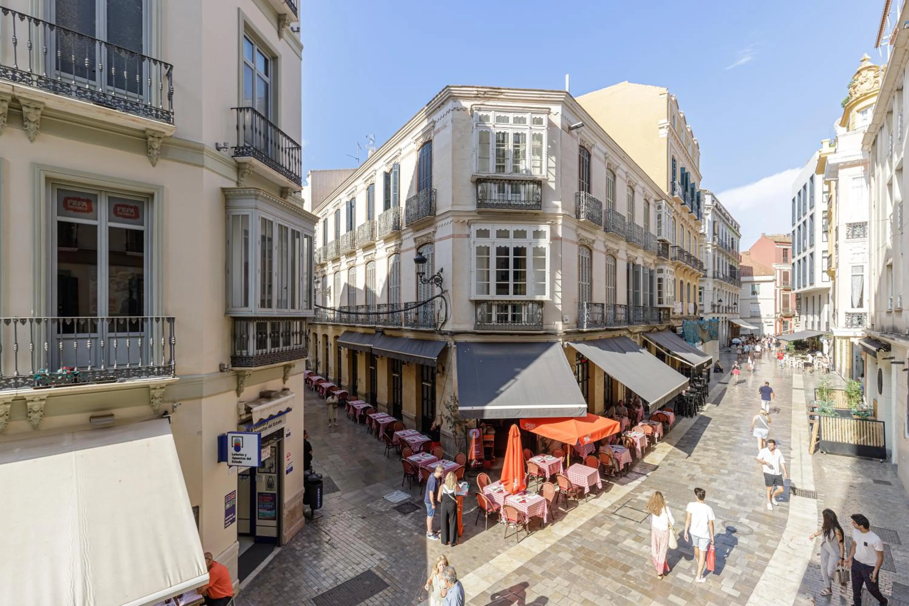 Property building in Plaza del Siglo Suites & Boutique Apartments by Caleta Homes