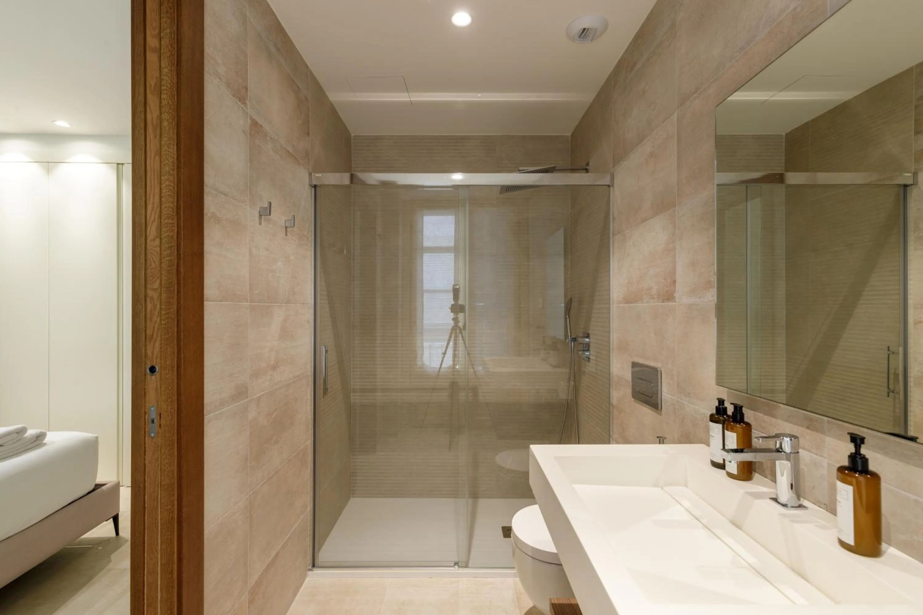 Shower in Plaza del Siglo Suites & Boutique Apartments by Caleta Homes