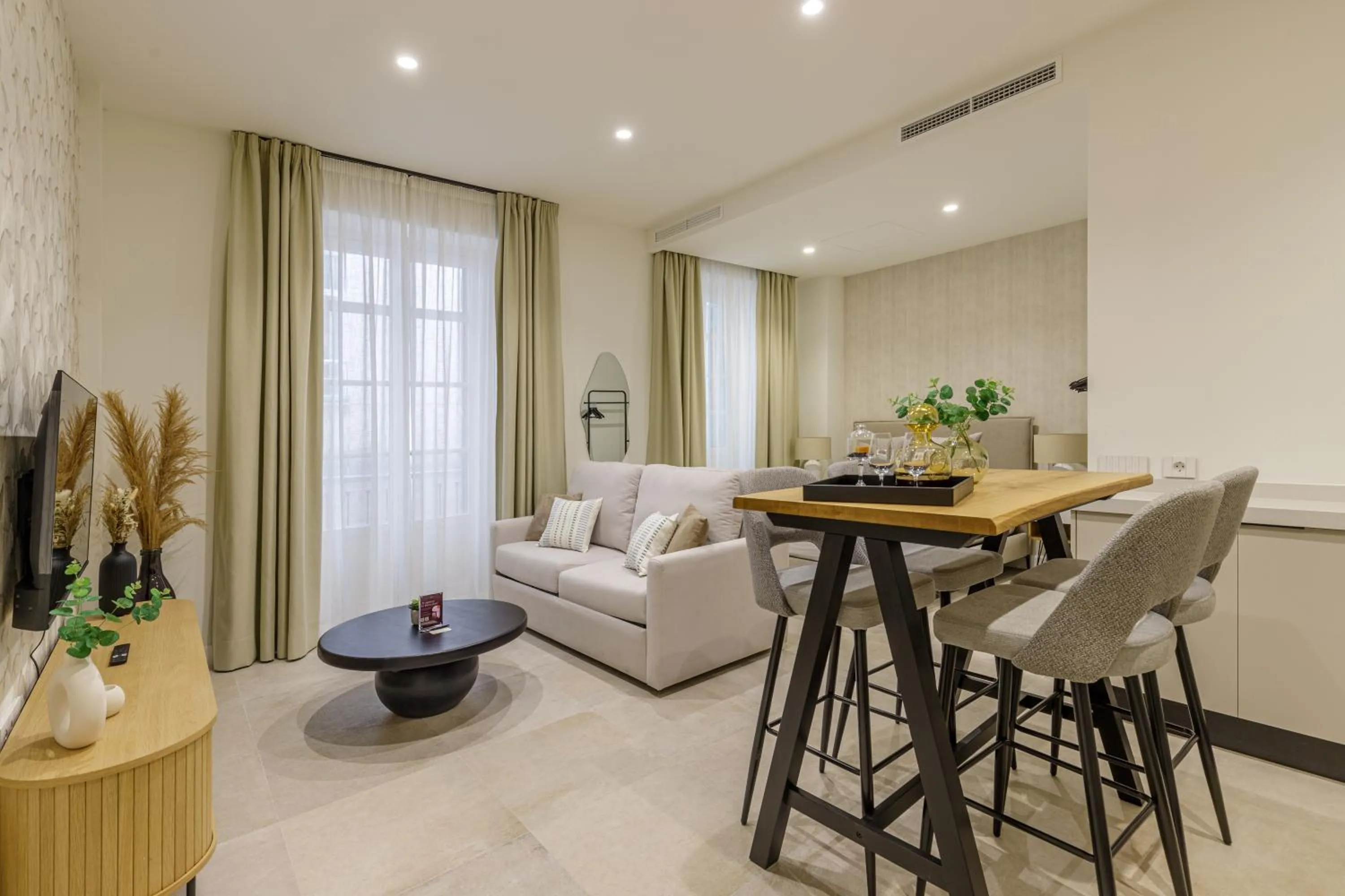 Living room in Plaza del Siglo Suites & Boutique Apartments by Caleta Homes