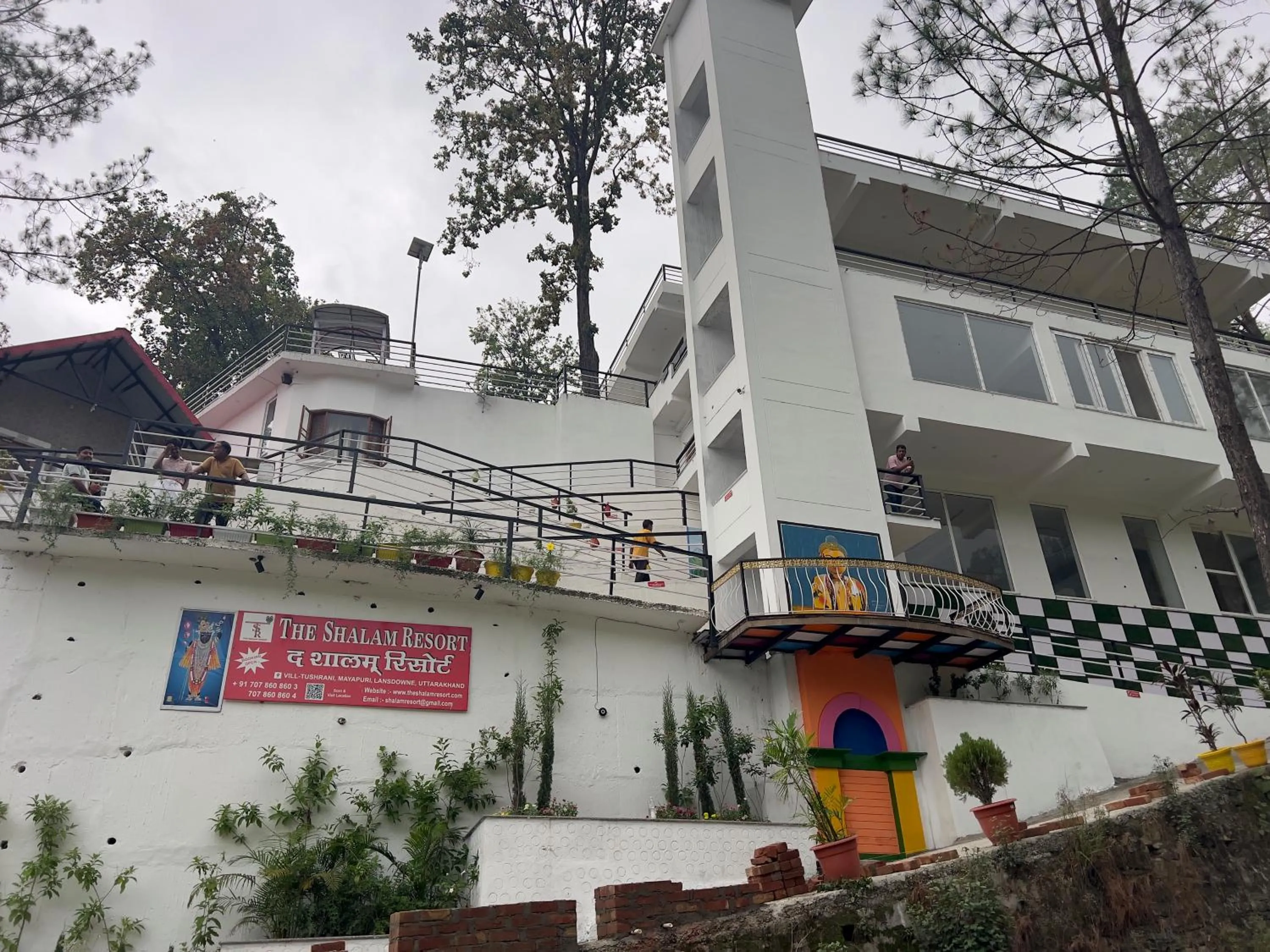 Property building in The Shalam Resort श्रीकृष्ण शरणं मम