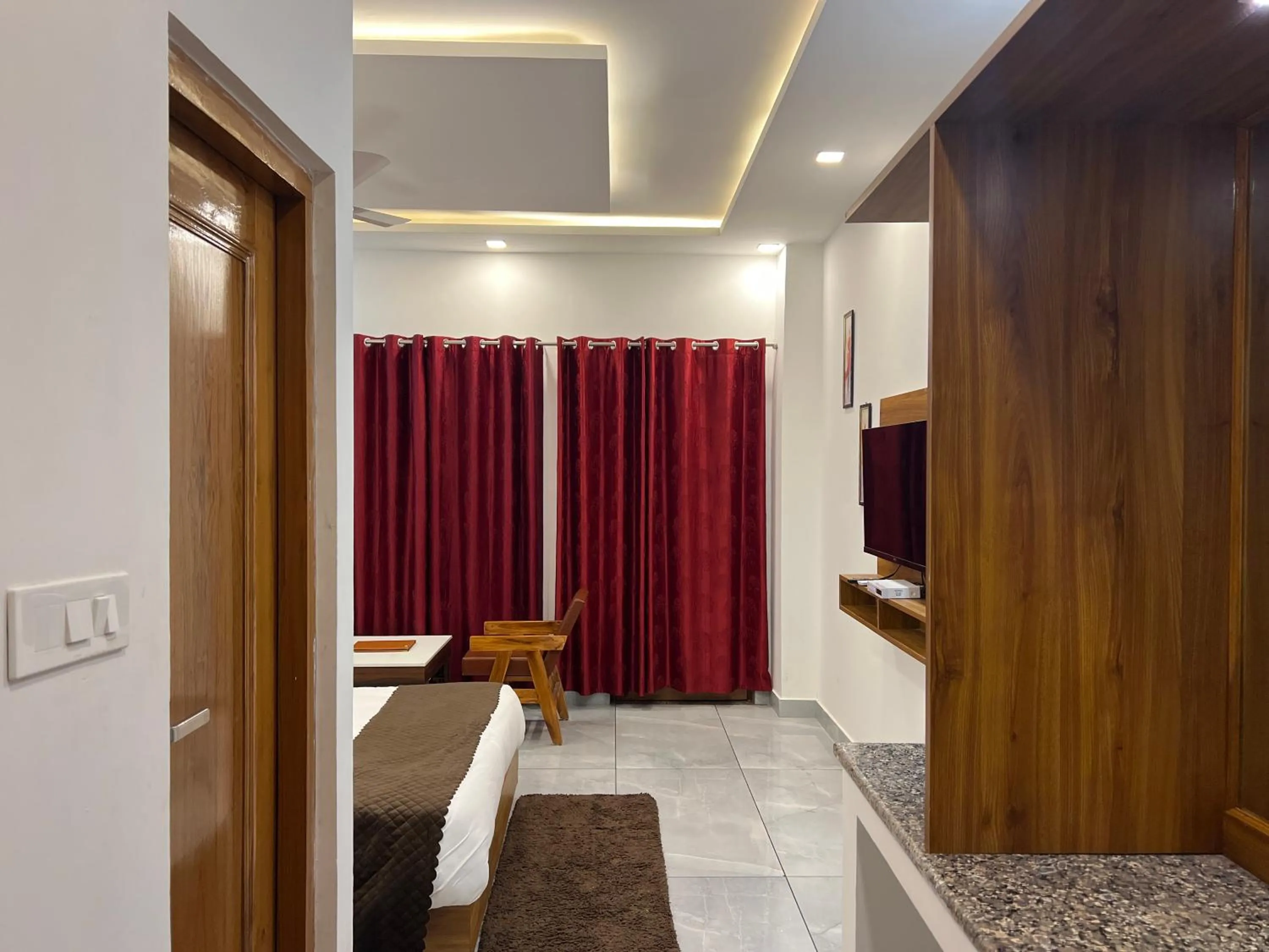 Bed in The Shalam Resort श्रीकृष्ण शरणं मम