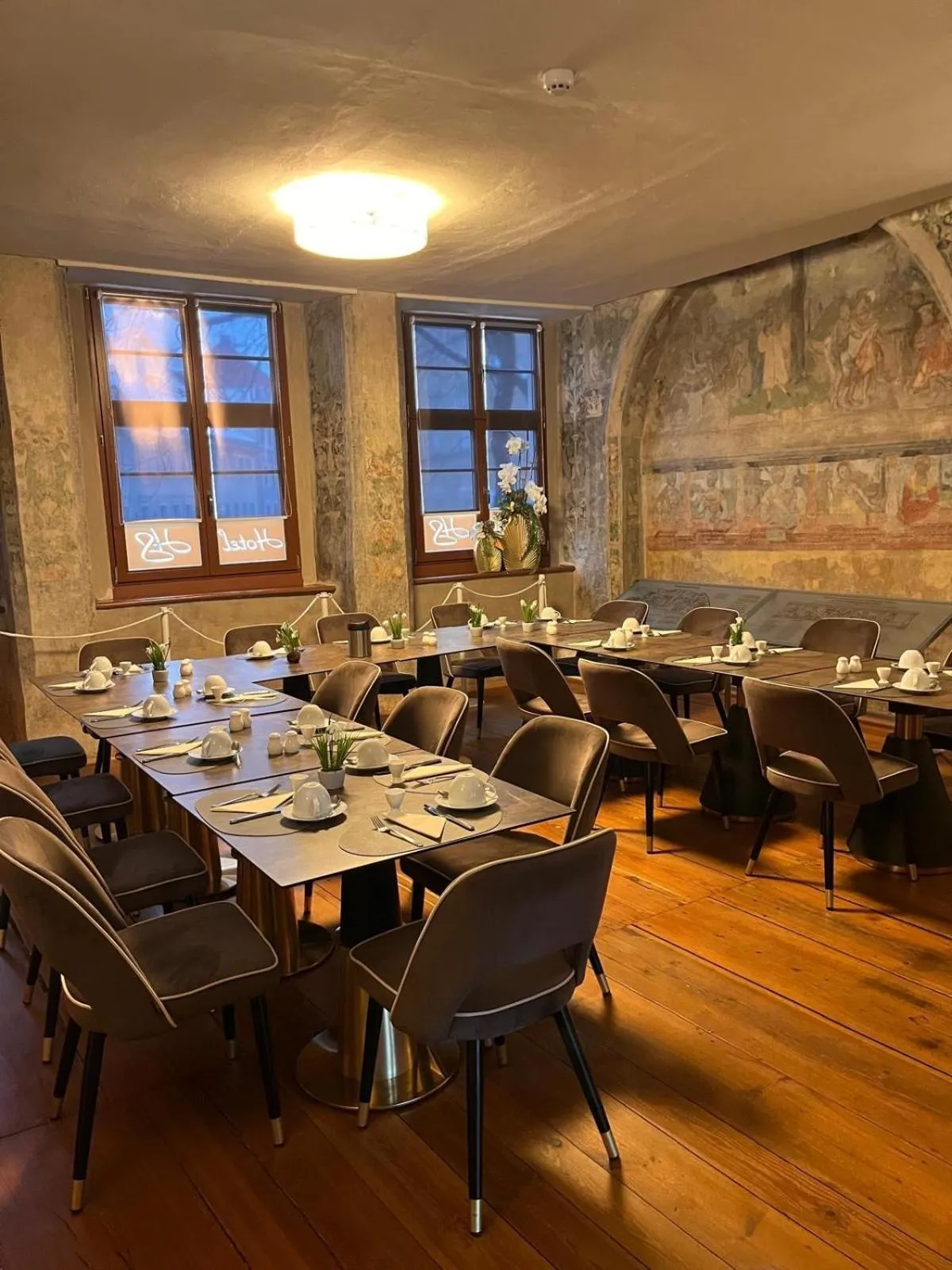 Breakfast in Hotel Schwibbogen Altstadt & Apartments