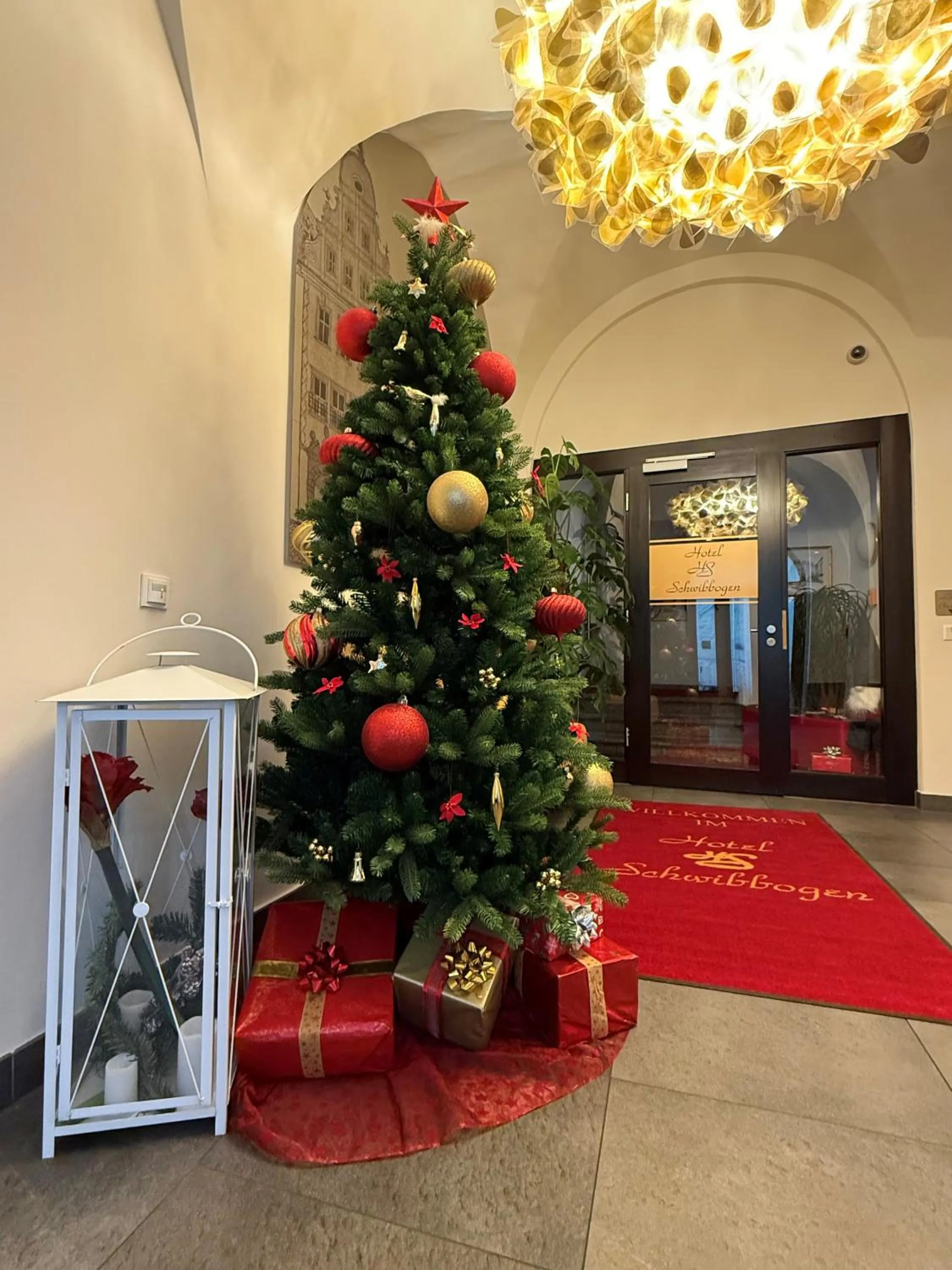 Facade/entrance in Hotel Schwibbogen Altstadt & Apartments