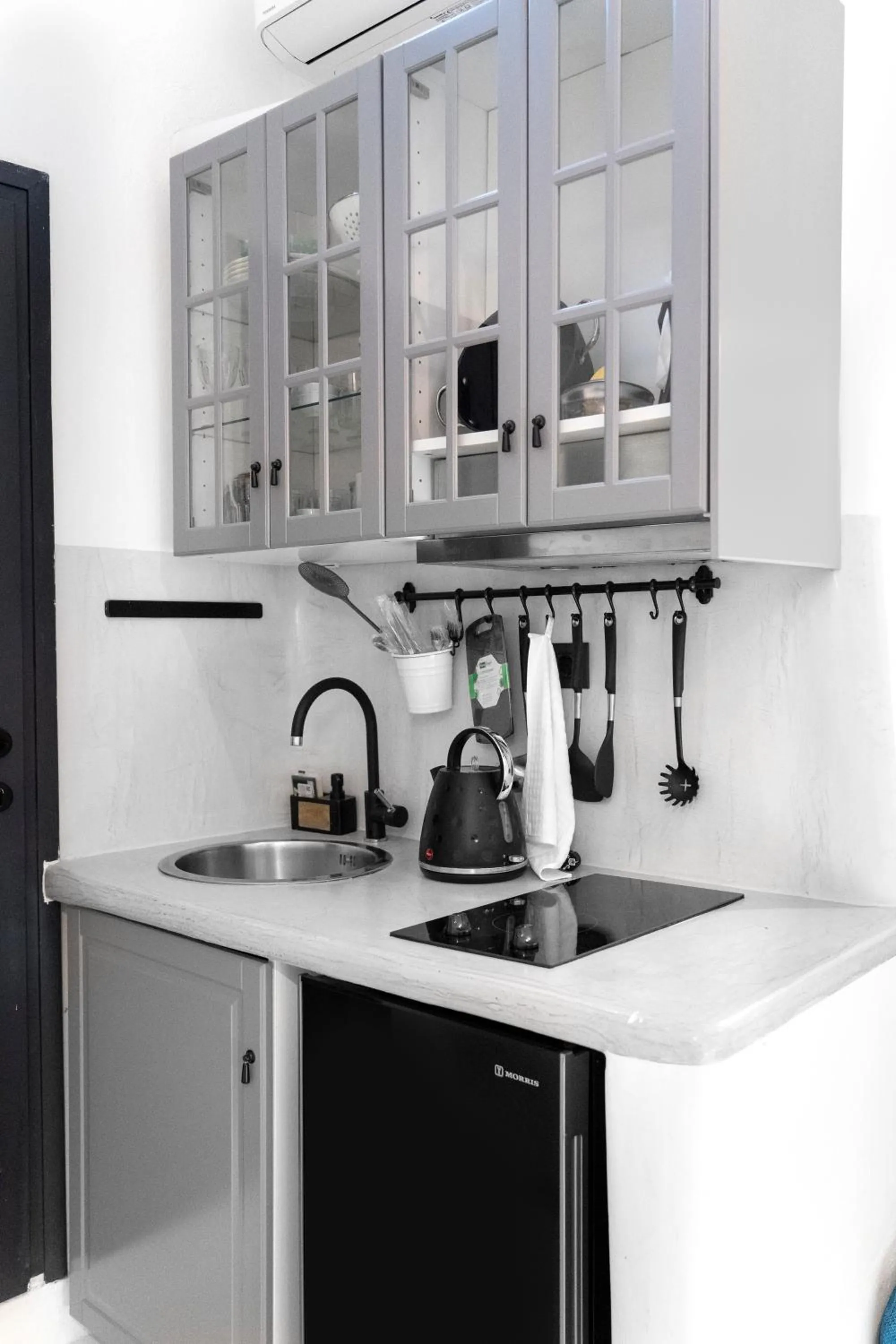 Kitchen or kitchenette in Art and Sky