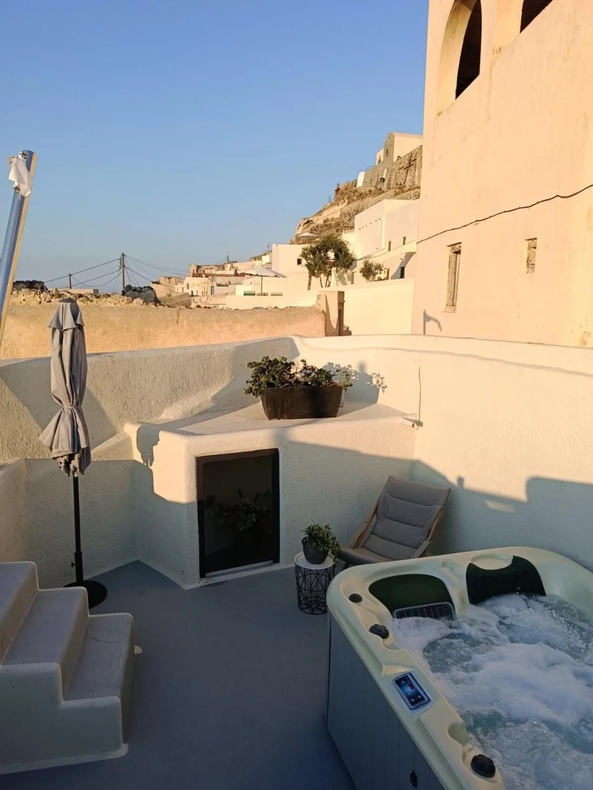 Balcony/Terrace in Art and Sky