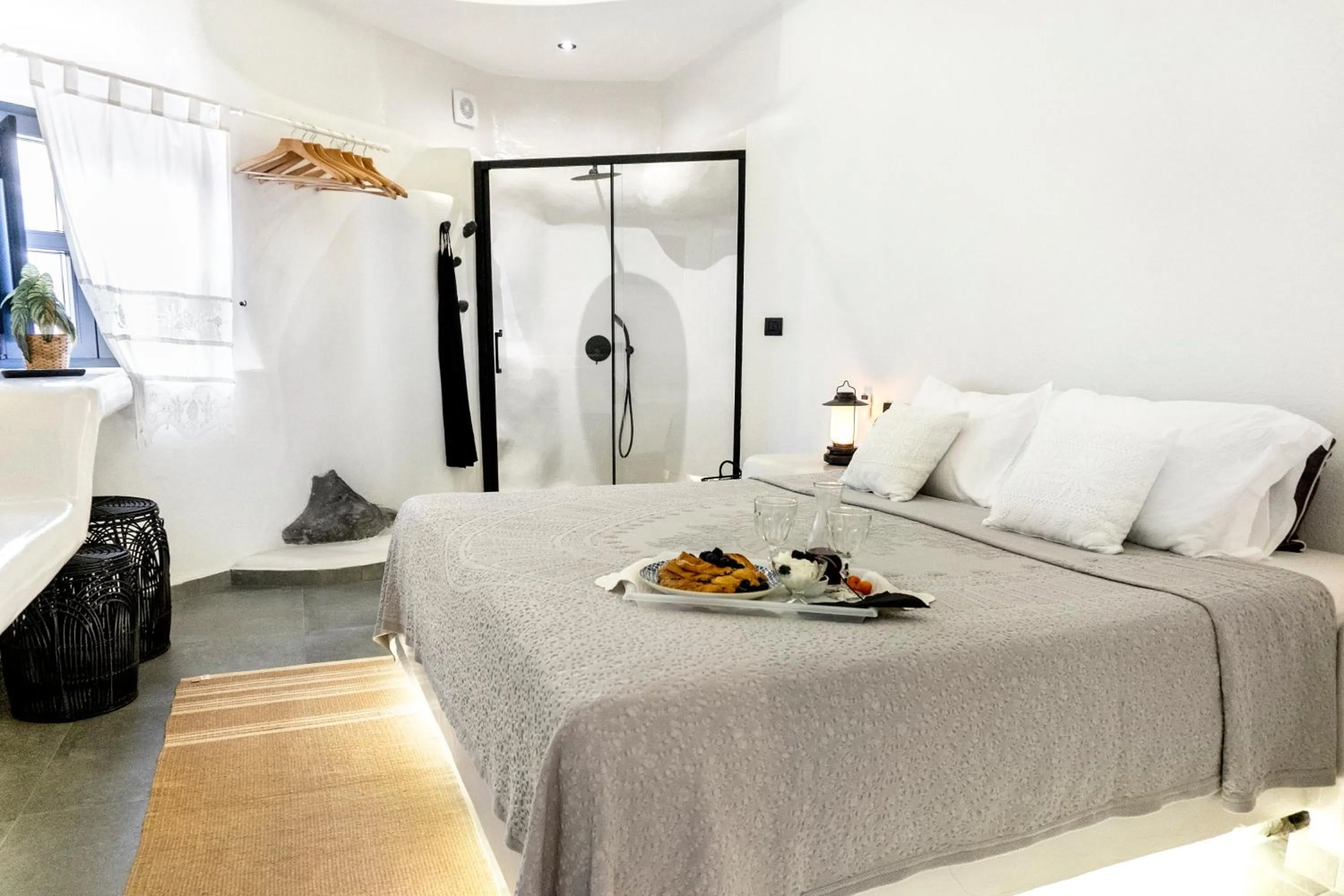 Bedroom, Bed in Art and Sky